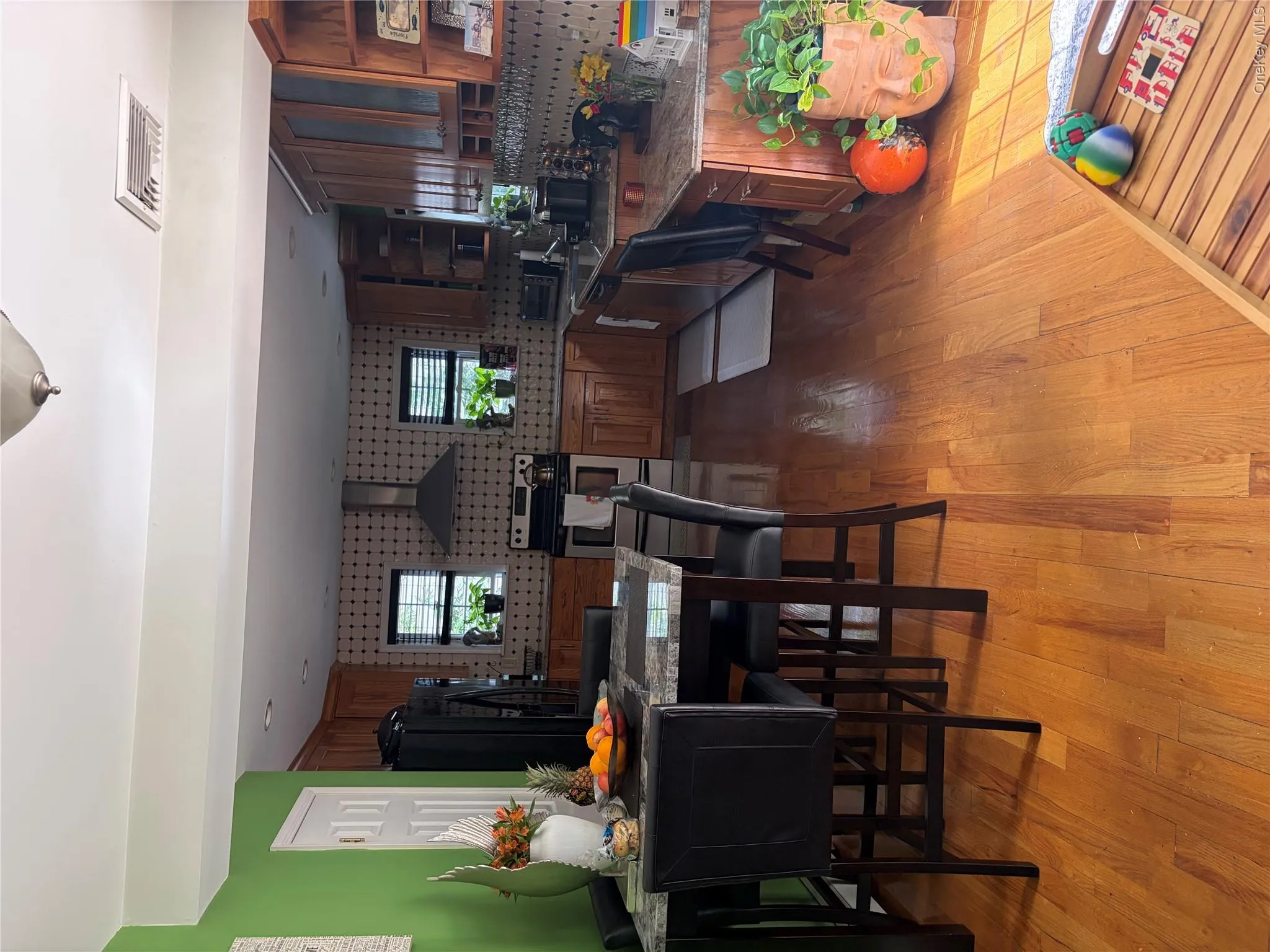134 Park Ave New Hyde Park, North Hempstead, NY, 4 Bedrooms Bedrooms, 10 Rooms Rooms,2 BathroomsBathrooms,Residential,For Rent,New Hyde Park,0,1043909 134 Park Ave New Hyde Park, North Hempstead, NY, 4 Bedrooms Bedrooms, 10 Rooms Rooms,2 BathroomsBathrooms,Residential,For Rent,New Hyde Park,0,1043909