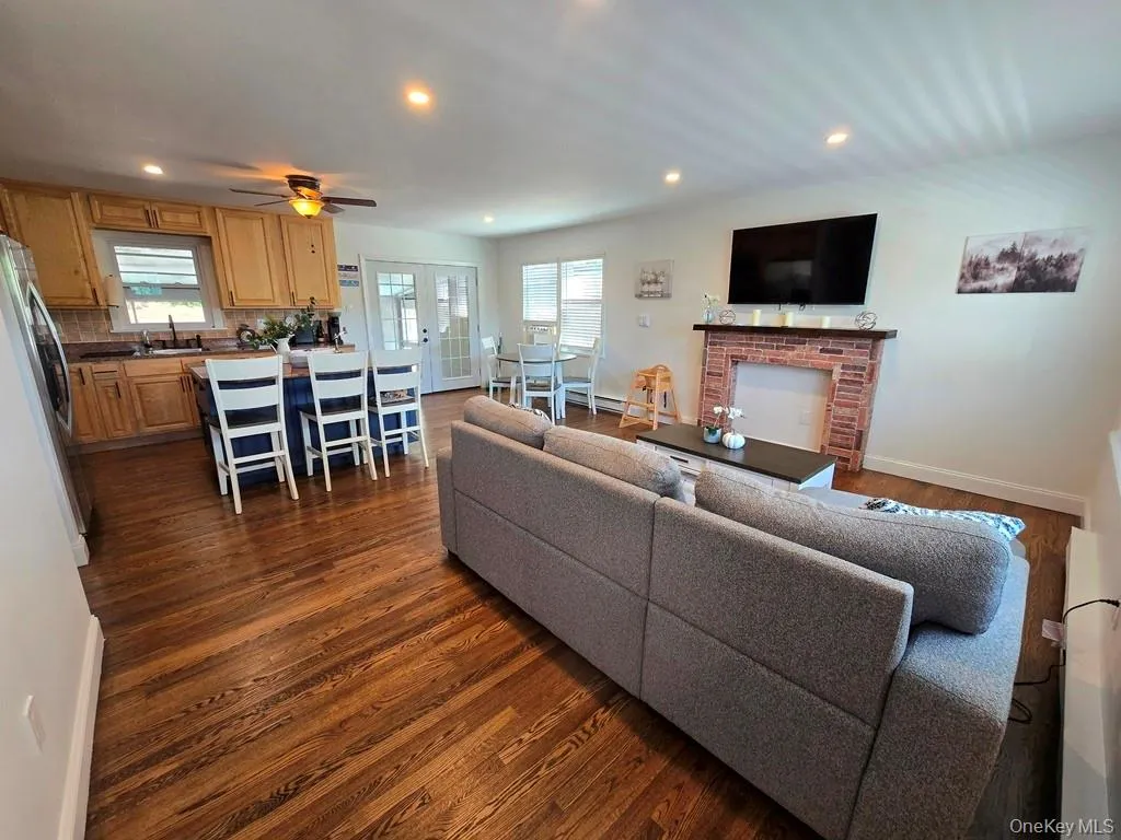 2971 State Route 17B, Cochecton, NY, 3 Bedrooms Bedrooms, 7 Rooms Rooms,1 BathroomBathrooms,Residential,For Rent,State Route 17B,0,1043910 2971 State Route 17B, Cochecton, NY, 3 Bedrooms Bedrooms, 7 Rooms Rooms,1 BathroomBathrooms,Residential,For Rent,State Route 17B,0,1043910