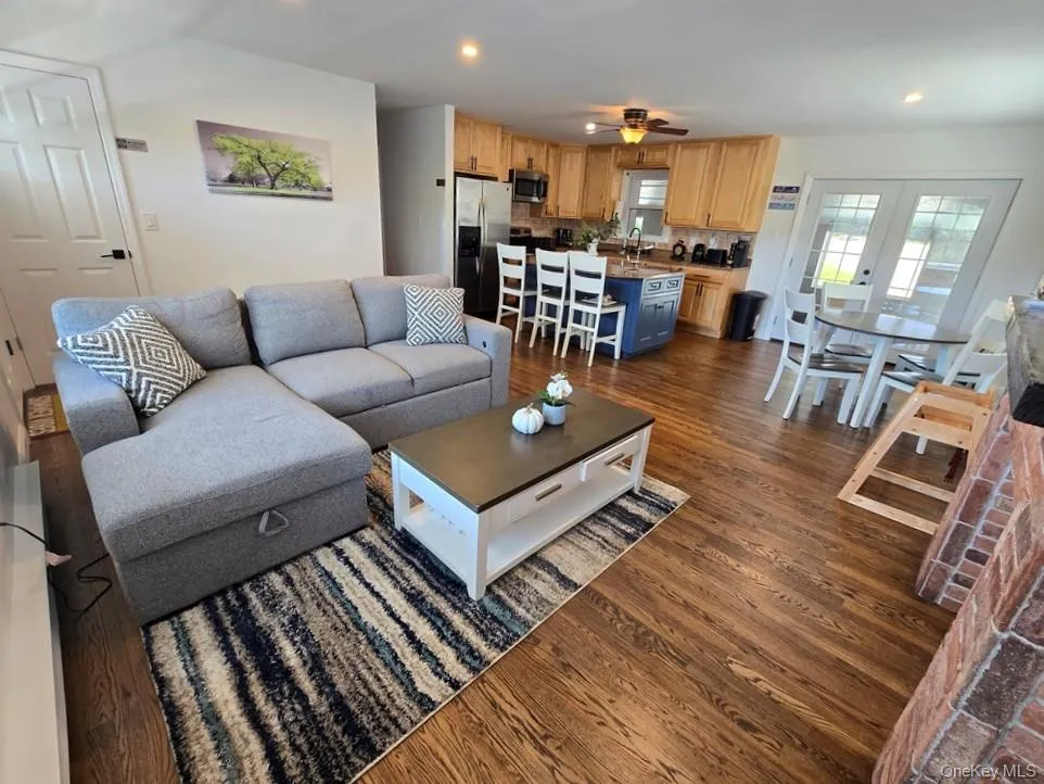 2971 State Route 17B, Cochecton, NY, 3 Bedrooms Bedrooms, 7 Rooms Rooms,1 BathroomBathrooms,Residential,For Rent,State Route 17B,0,1043910 2971 State Route 17B, Cochecton, NY, 3 Bedrooms Bedrooms, 7 Rooms Rooms,1 BathroomBathrooms,Residential,For Rent,State Route 17B,0,1043910