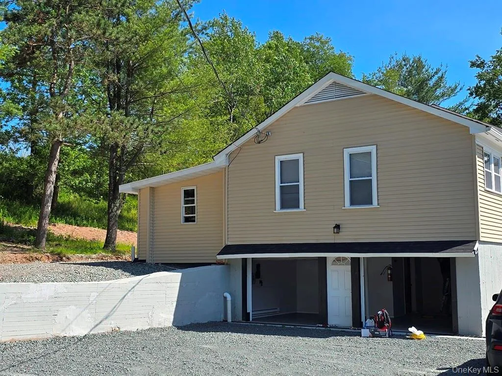 2971 State Route 17B, Cochecton, NY, 3 Bedrooms Bedrooms, 7 Rooms Rooms,1 BathroomBathrooms,Residential,For Rent,State Route 17B,0,1043910 2971 State Route 17B, Cochecton, NY, 3 Bedrooms Bedrooms, 7 Rooms Rooms,1 BathroomBathrooms,Residential,For Rent,State Route 17B,0,1043910