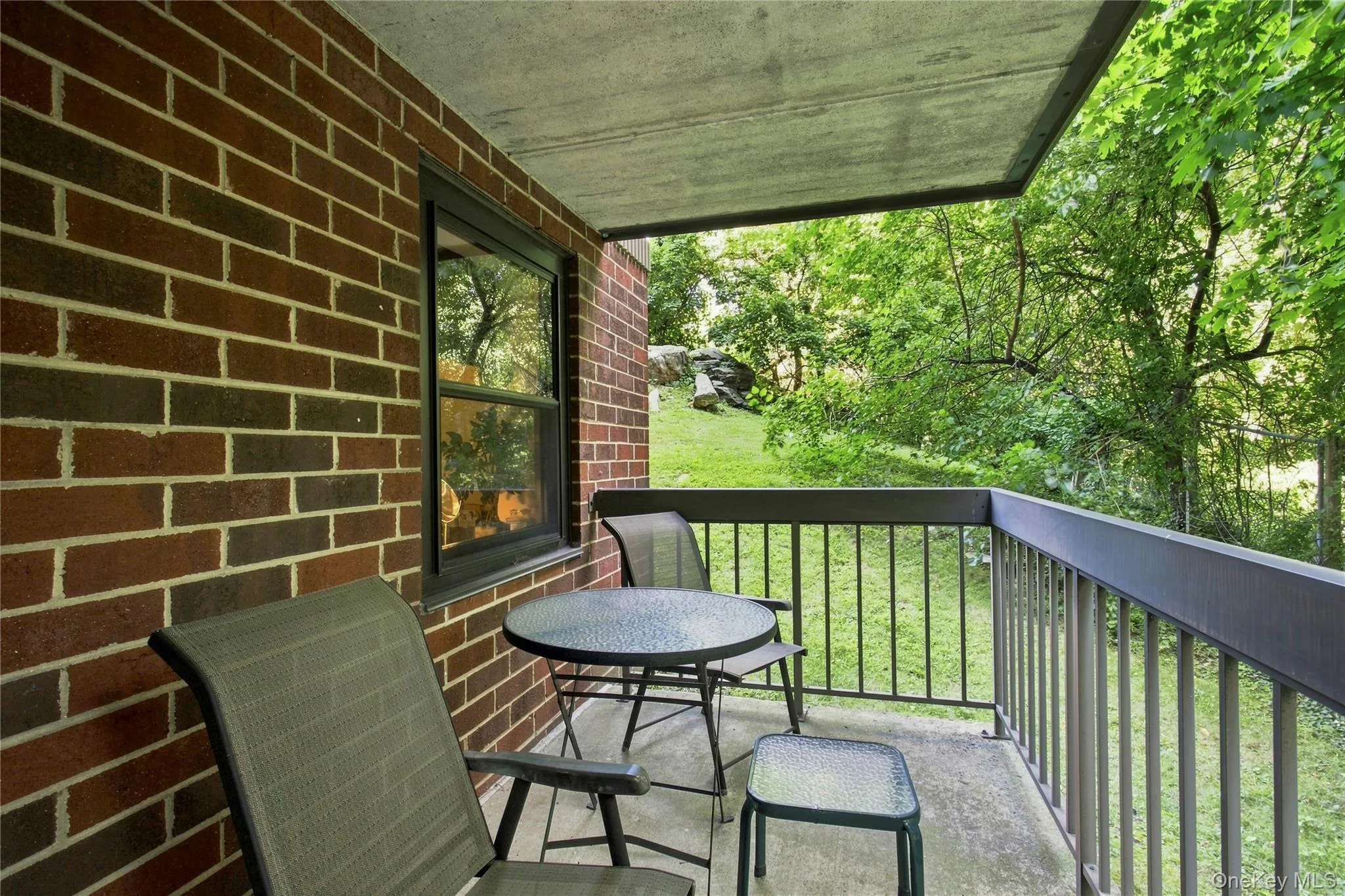 1376 Midland Avenue, Yonkers, NY, 2 Bedrooms Bedrooms, 4 Rooms Rooms,2 BathroomsBathrooms,Residential,For Rent,Midland,0,1043916 1376 Midland Avenue, Yonkers, NY, 2 Bedrooms Bedrooms, 4 Rooms Rooms,2 BathroomsBathrooms,Residential,For Rent,Midland,0,1043916