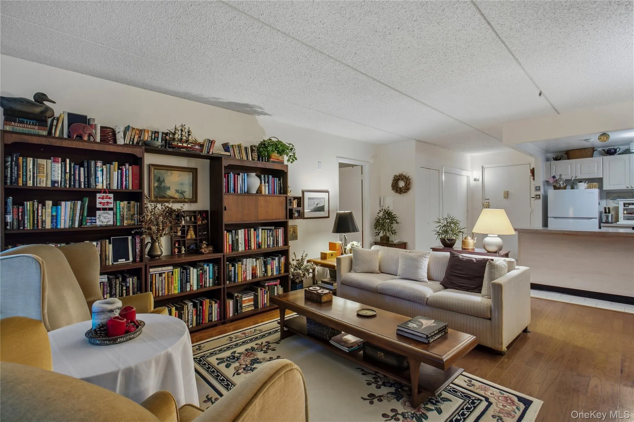 1376 Midland Avenue, Yonkers, NY, 2 Bedrooms Bedrooms, 4 Rooms Rooms,2 BathroomsBathrooms,Residential,For Rent,Midland,0,1043916 1376 Midland Avenue, Yonkers, NY, 2 Bedrooms Bedrooms, 4 Rooms Rooms,2 BathroomsBathrooms,Residential,For Rent,Midland,0,1043916