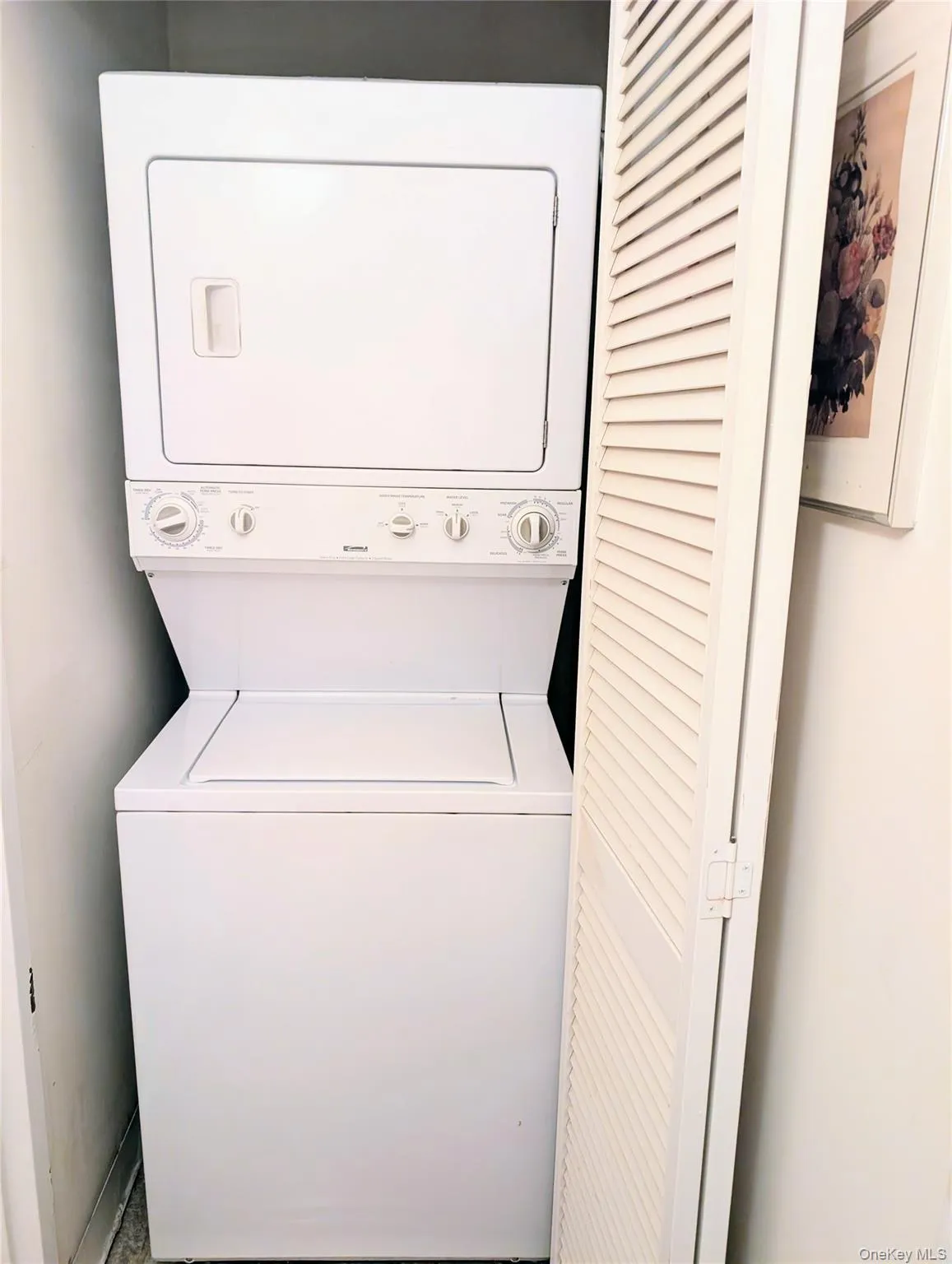 1376 Midland Avenue, Yonkers, NY, 2 Bedrooms Bedrooms, 4 Rooms Rooms,2 BathroomsBathrooms,Residential,For Rent,Midland,0,1043916 1376 Midland Avenue, Yonkers, NY, 2 Bedrooms Bedrooms, 4 Rooms Rooms,2 BathroomsBathrooms,Residential,For Rent,Midland,0,1043916