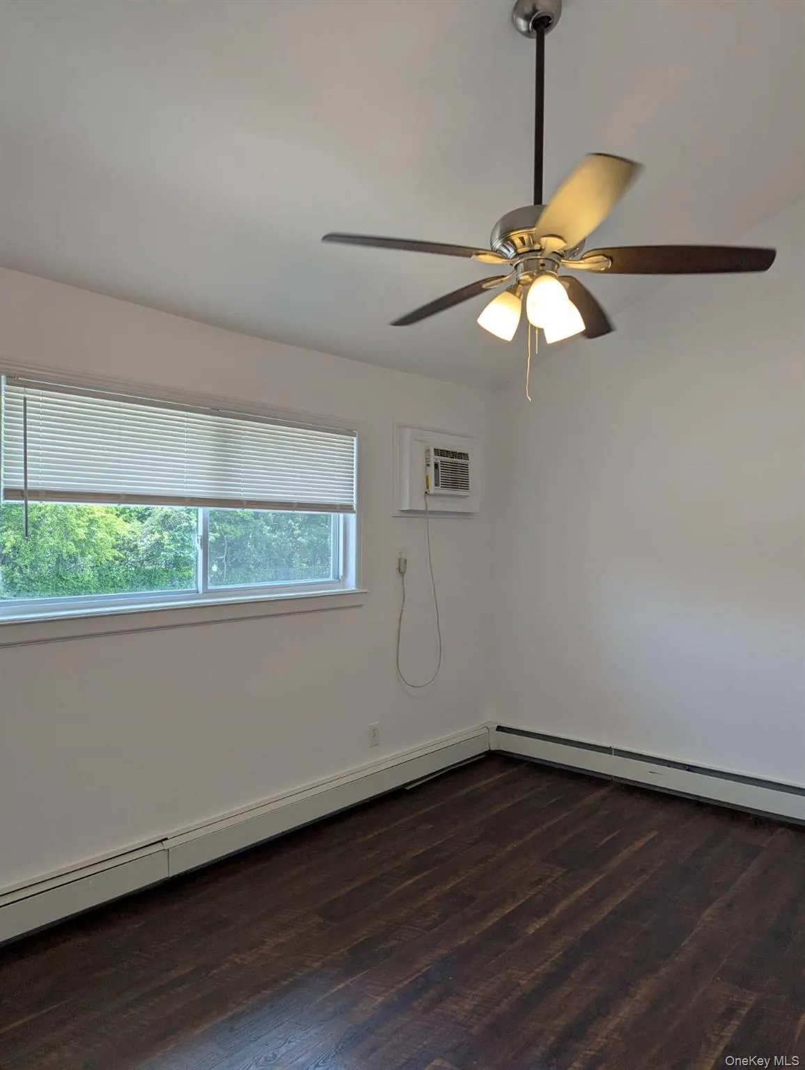 1727 N. Gardiner Drive, Islip, NY, 2 Bedrooms Bedrooms, 5 Rooms Rooms,1 BathroomBathrooms,Residential Lease,For Rent,N. Gardiner,0,1043917 1727 N. Gardiner Drive, Islip, NY, 2 Bedrooms Bedrooms, 5 Rooms Rooms,1 BathroomBathrooms,Residential Lease,For Rent,N. Gardiner,0,1043917