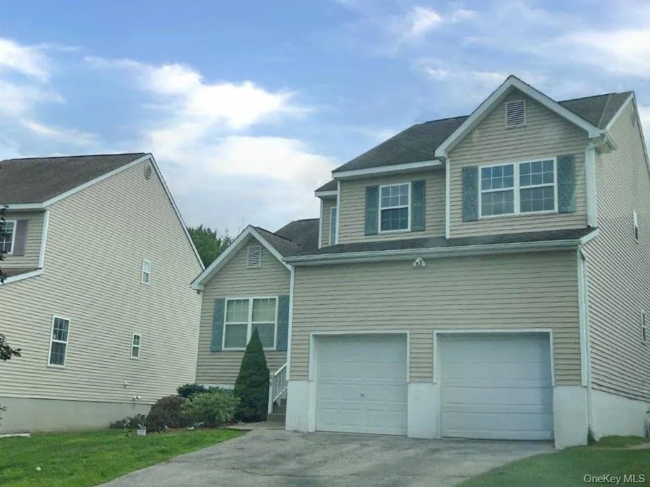 46 Alexander Drive, Blooming Grove, NY, 3 Bedrooms Bedrooms, 7 Rooms Rooms,2 BathroomsBathrooms,Residential,For Rent,Alexander,0,1043919 46 Alexander Drive, Blooming Grove, NY, 3 Bedrooms Bedrooms, 7 Rooms Rooms,2 BathroomsBathrooms,Residential,For Rent,Alexander,0,1043919