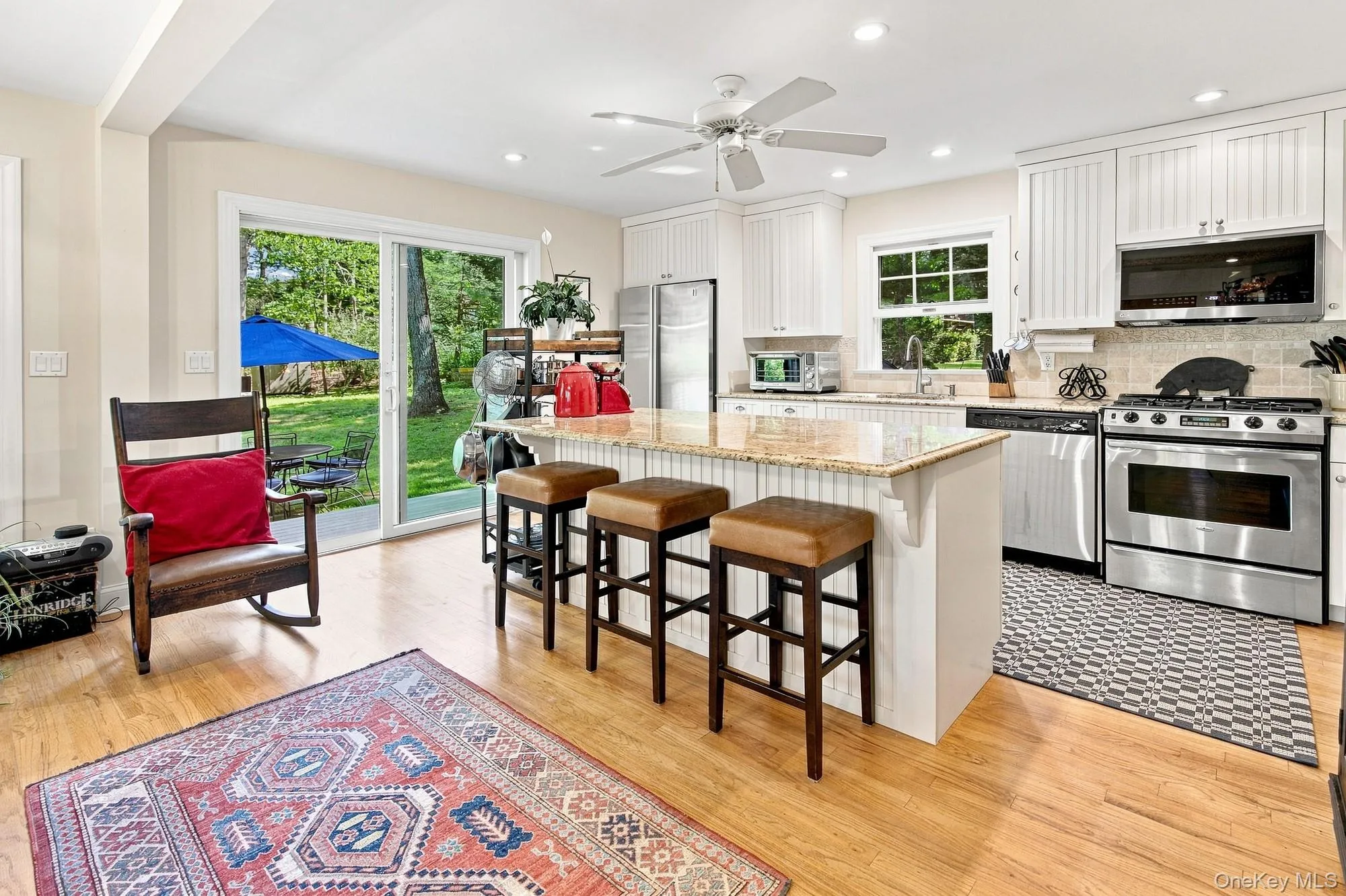 45 Shadyrest Drive, Southampton, NY, 3 Bedrooms Bedrooms, 9 Rooms Rooms,3 BathroomsBathrooms,Residential,For Rent,Shadyrest,0,1043921 45 Shadyrest Drive, Southampton, NY, 3 Bedrooms Bedrooms, 9 Rooms Rooms,3 BathroomsBathrooms,Residential,For Rent,Shadyrest,0,1043921