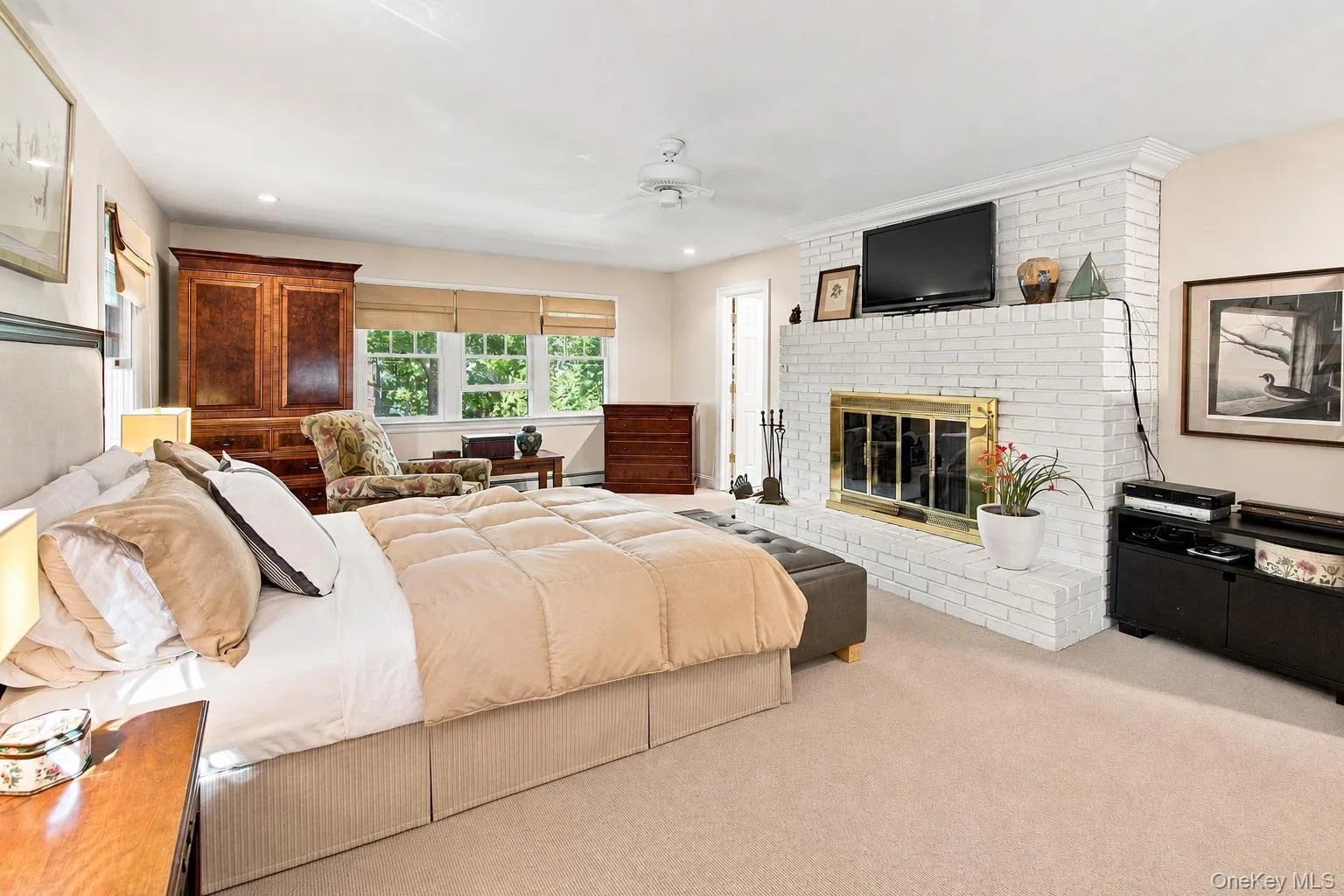 45 Shadyrest Drive, Southampton, NY, 3 Bedrooms Bedrooms, 9 Rooms Rooms,3 BathroomsBathrooms,Residential,For Rent,Shadyrest,0,1043921 45 Shadyrest Drive, Southampton, NY, 3 Bedrooms Bedrooms, 9 Rooms Rooms,3 BathroomsBathrooms,Residential,For Rent,Shadyrest,0,1043921