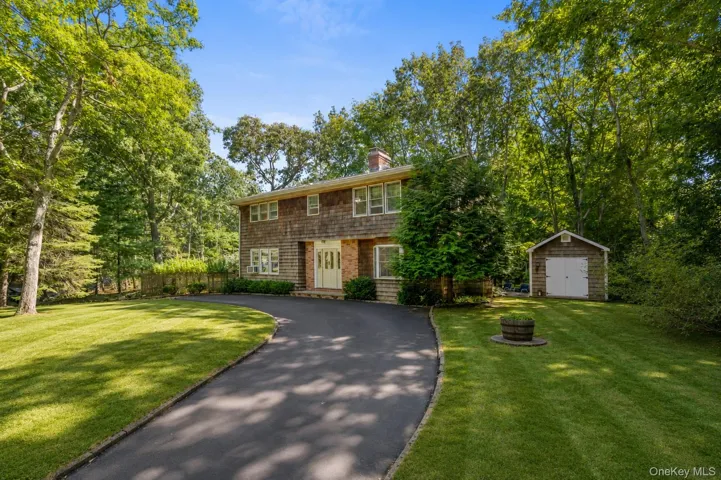 45 Shadyrest Drive, Southampton, New York 11963