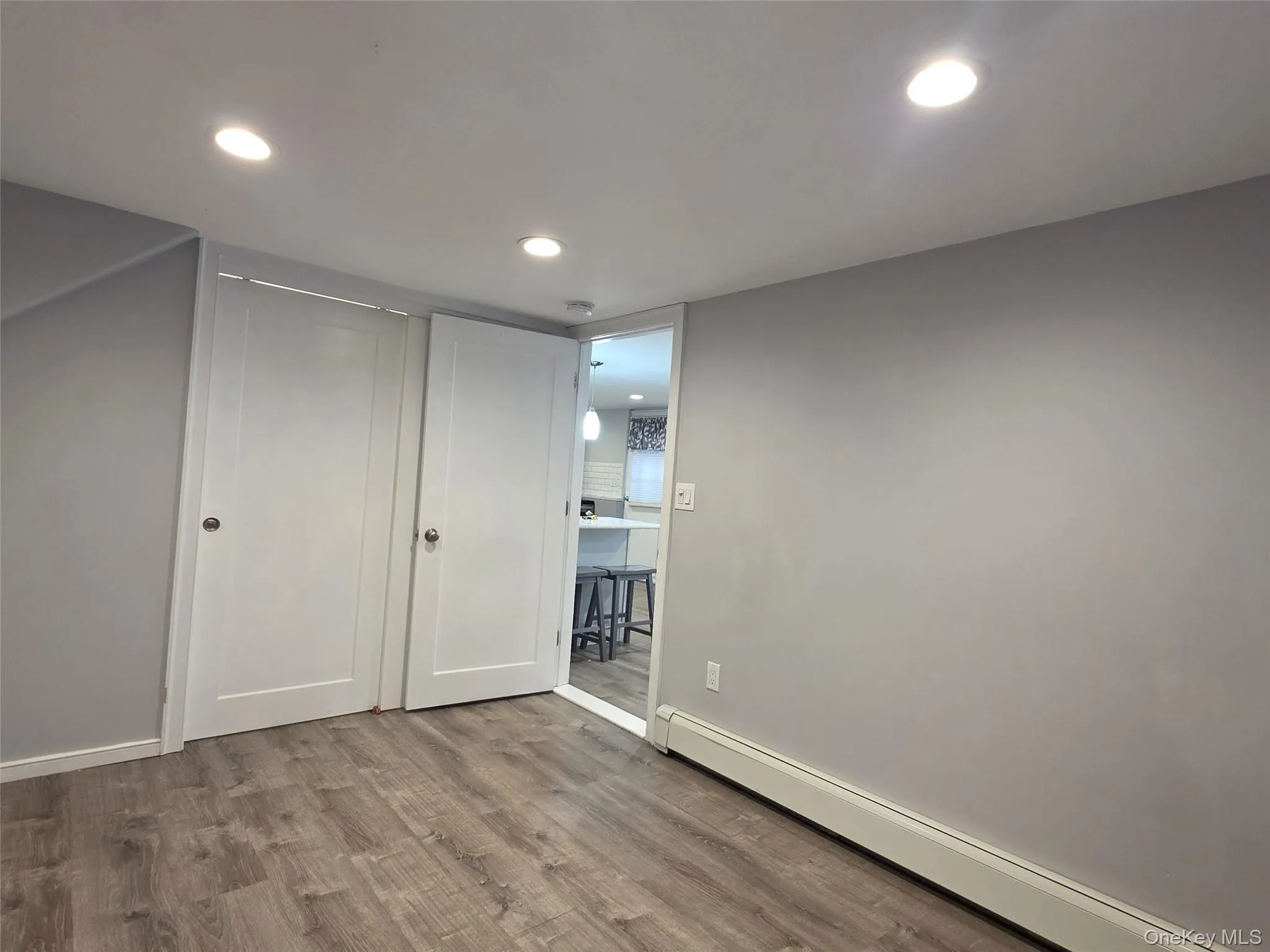 123 Joni Drive, Islip, NY, 1 Bedroom Bedrooms, 3 Rooms Rooms,1 BathroomBathrooms,Residential Lease,For Rent,Joni,0,1043924 123 Joni Drive, Islip, NY, 1 Bedroom Bedrooms, 3 Rooms Rooms,1 BathroomBathrooms,Residential Lease,For Rent,Joni,0,1043924