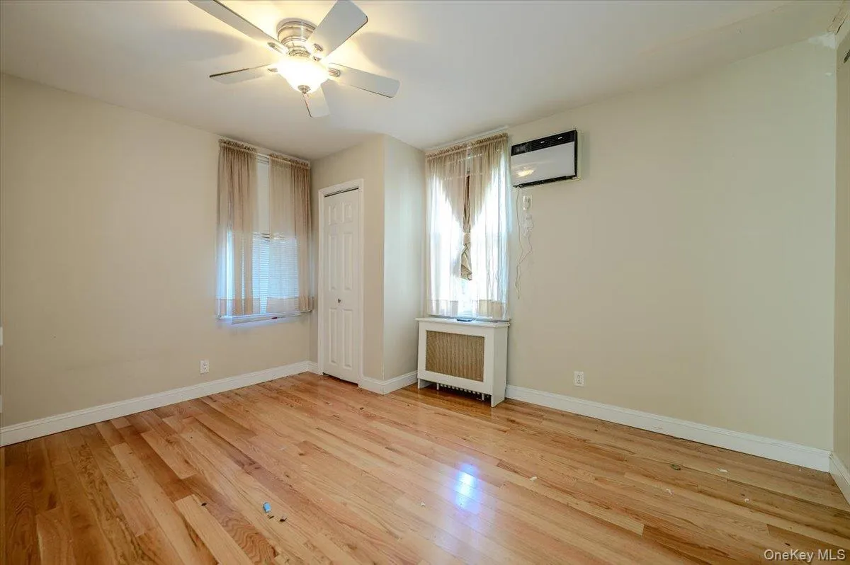 9 Magnolia Place, New York, NY, 2 Bedrooms Bedrooms, 5 Rooms Rooms,1 BathroomBathrooms,Residential,For Rent,Magnolia,0,1043926 9 Magnolia Place, New York, NY, 2 Bedrooms Bedrooms, 5 Rooms Rooms,1 BathroomBathrooms,Residential,For Rent,Magnolia,0,1043926