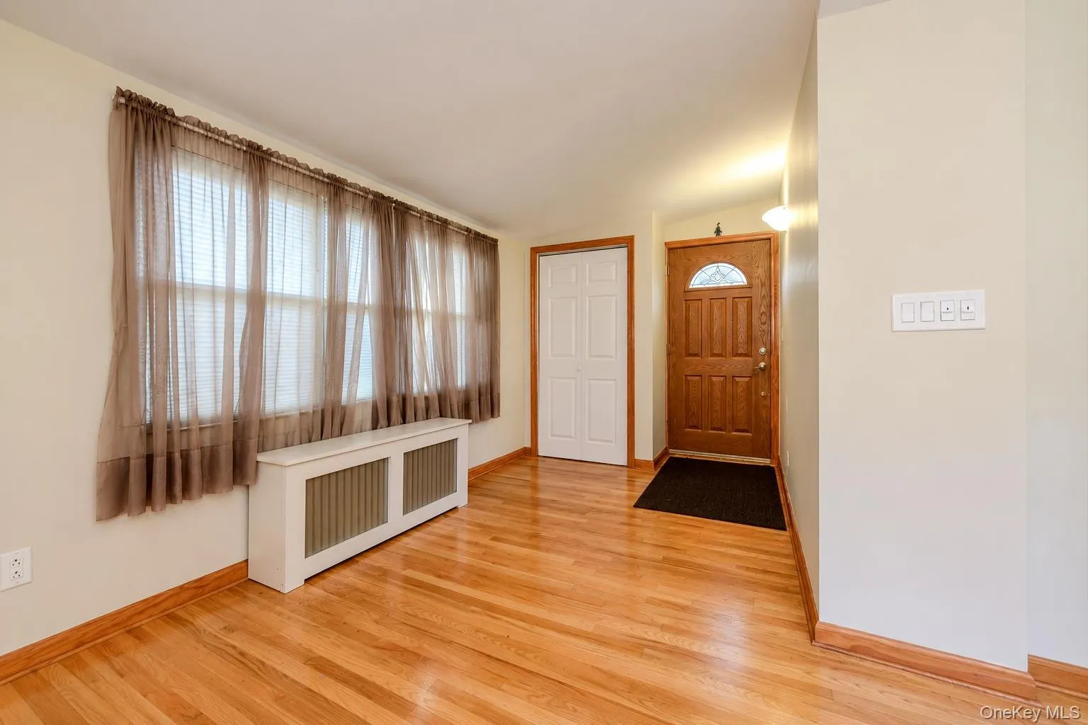 9 Magnolia Place, New York, NY, 2 Bedrooms Bedrooms, 5 Rooms Rooms,1 BathroomBathrooms,Residential,For Rent,Magnolia,0,1043926 9 Magnolia Place, New York, NY, 2 Bedrooms Bedrooms, 5 Rooms Rooms,1 BathroomBathrooms,Residential,For Rent,Magnolia,0,1043926