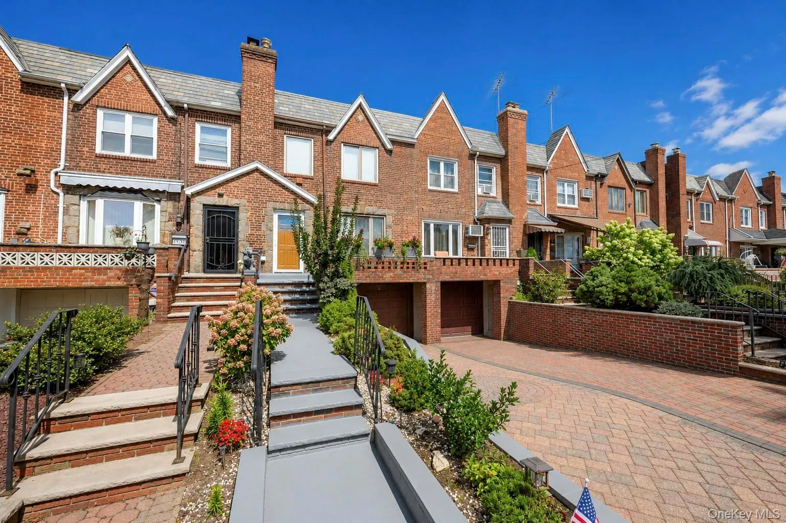 6339 77th Place, New York, NY, 3 Bedrooms Bedrooms, 6 Rooms Rooms,2 BathroomsBathrooms,Residential Lease,For Rent,77th,0,1043927 6339 77th Place, New York, NY, 3 Bedrooms Bedrooms, 6 Rooms Rooms,2 BathroomsBathrooms,Residential Lease,For Rent,77th,0,1043927