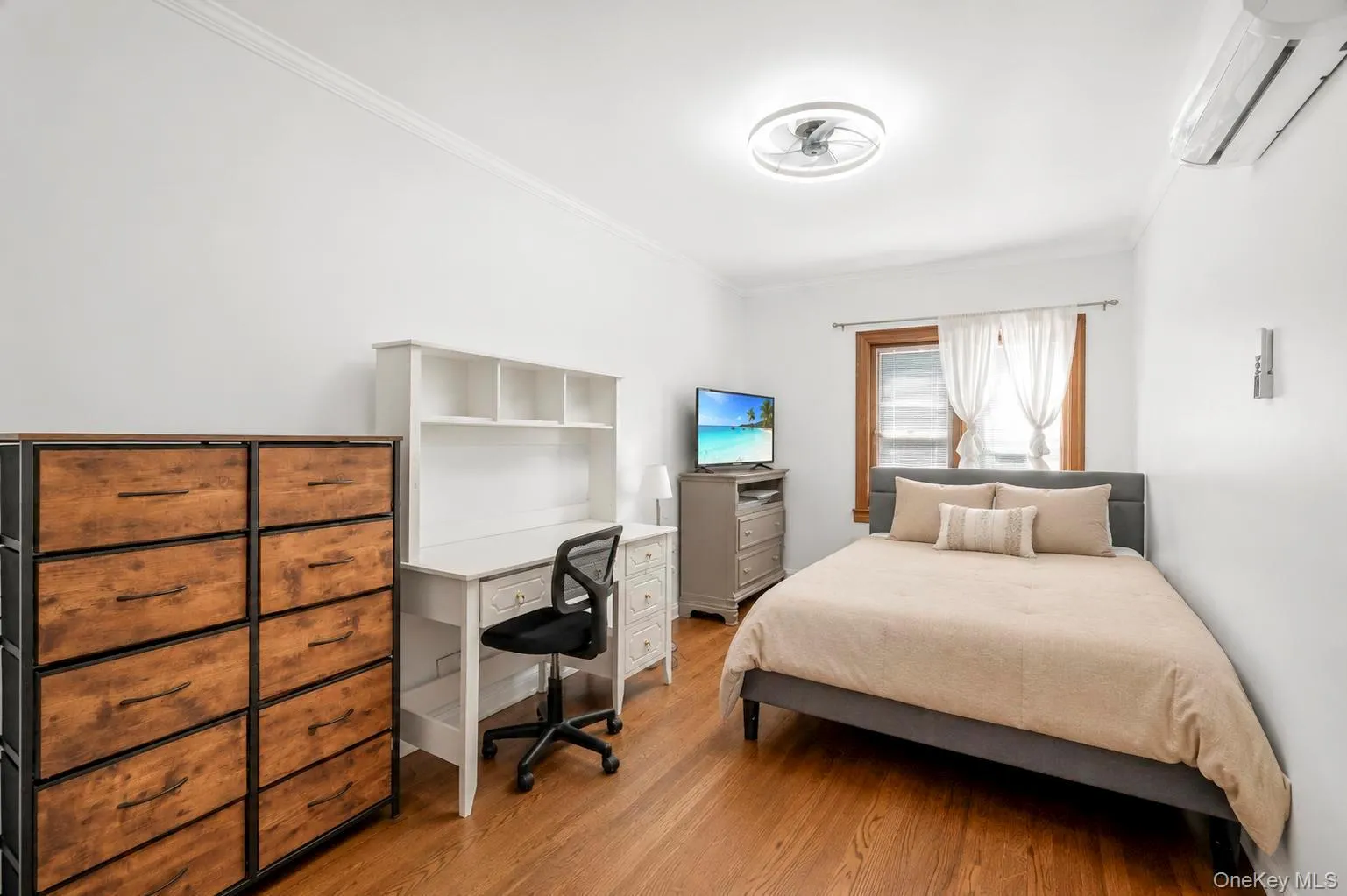 6339 77th Place, New York, NY, 3 Bedrooms Bedrooms, 6 Rooms Rooms,2 BathroomsBathrooms,Residential Lease,For Rent,77th,0,1043927 6339 77th Place, New York, NY, 3 Bedrooms Bedrooms, 6 Rooms Rooms,2 BathroomsBathrooms,Residential Lease,For Rent,77th,0,1043927