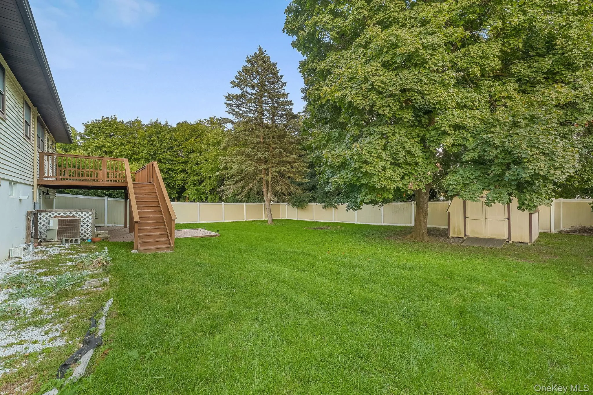 241 Garden Street, New Windsor, NY, 3 Bedrooms Bedrooms, 5 Rooms Rooms,2 BathroomsBathrooms,Residential,For Rent,Garden,0,1043928 241 Garden Street, New Windsor, NY, 3 Bedrooms Bedrooms, 5 Rooms Rooms,2 BathroomsBathrooms,Residential,For Rent,Garden,0,1043928
