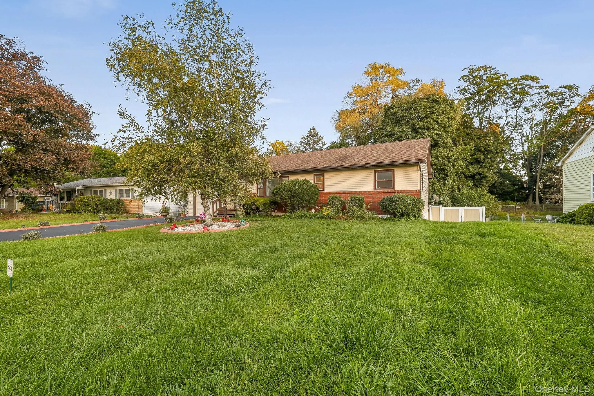 241 Garden Street, New Windsor, NY, 3 Bedrooms Bedrooms, 5 Rooms Rooms,2 BathroomsBathrooms,Residential,For Rent,Garden,0,1043928 241 Garden Street, New Windsor, NY, 3 Bedrooms Bedrooms, 5 Rooms Rooms,2 BathroomsBathrooms,Residential,For Rent,Garden,0,1043928