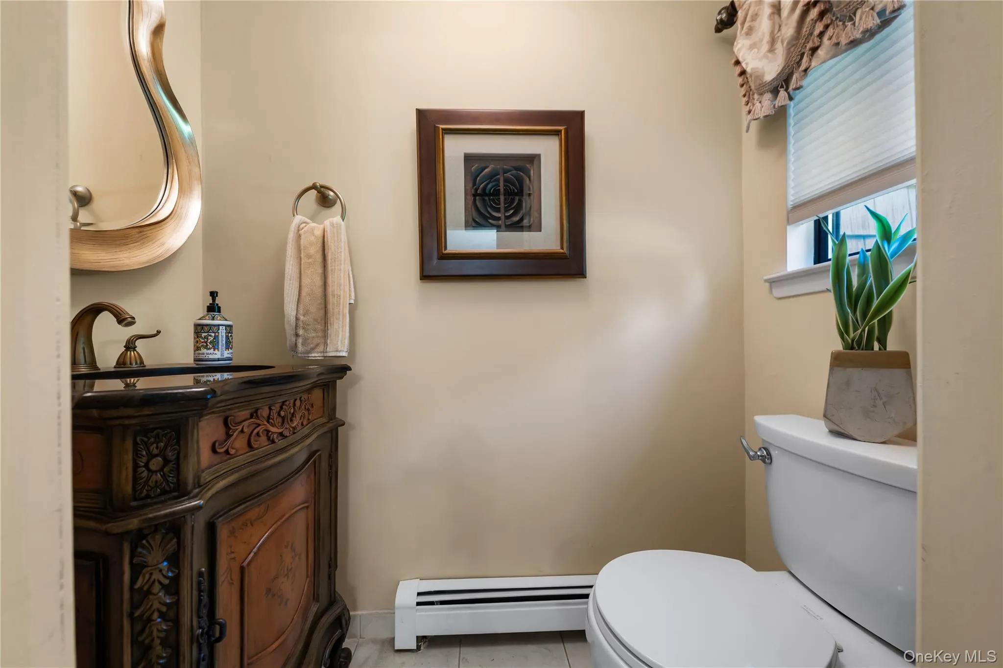 4 Lyndon Court, Islip, NY, 2 Bedrooms Bedrooms, 5 Rooms Rooms,2 BathroomsBathrooms,Residential,For Rent,Lyndon,0,1043932 4 Lyndon Court, Islip, NY, 2 Bedrooms Bedrooms, 5 Rooms Rooms,2 BathroomsBathrooms,Residential,For Rent,Lyndon,0,1043932