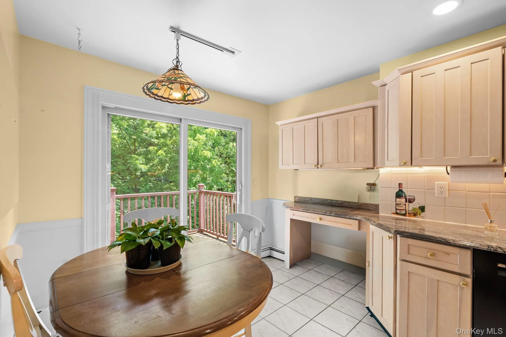 3 Douglas Drive, Mount Pleasant, NY, 3 Bedrooms Bedrooms, 8 Rooms Rooms,2 BathroomsBathrooms,Residential,For Rent,Douglas,0,1043937 3 Douglas Drive, Mount Pleasant, NY, 3 Bedrooms Bedrooms, 8 Rooms Rooms,2 BathroomsBathrooms,Residential,For Rent,Douglas,0,1043937