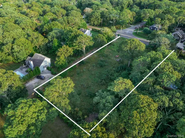 115 Bay E Avenue, Southampton, New York 11946