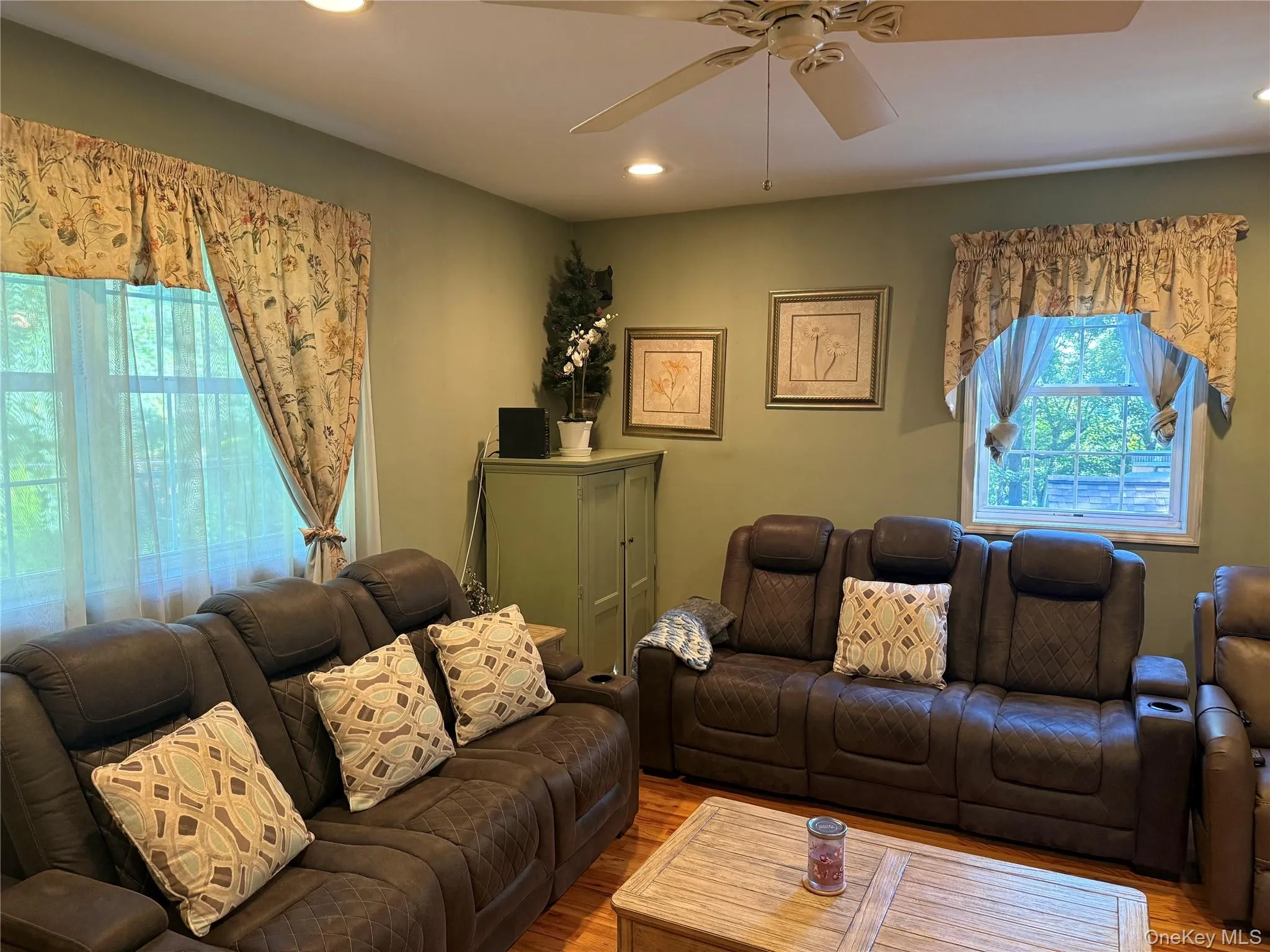 10 Jay Court, Kent, NY, 2 Bedrooms Bedrooms, 5 Rooms Rooms,2 BathroomsBathrooms,Residential,For Rent,Jay,0,1043941 10 Jay Court, Kent, NY, 2 Bedrooms Bedrooms, 5 Rooms Rooms,2 BathroomsBathrooms,Residential,For Rent,Jay,0,1043941