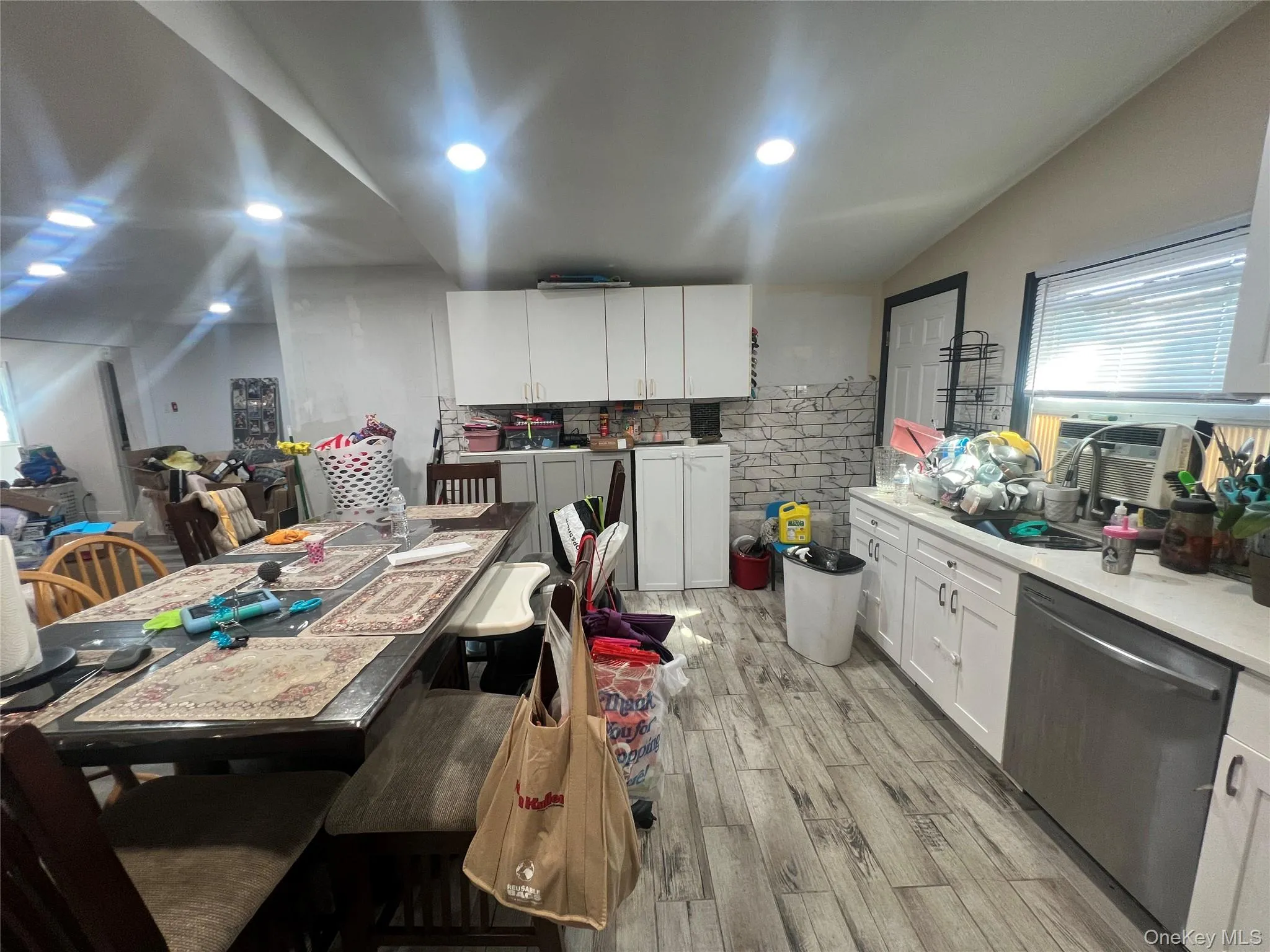 59 Whittier Drive, Brookhaven, NY, 4 Bedrooms Bedrooms, 9 Rooms Rooms,2 BathroomsBathrooms,Residential,For Rent,Whittier,0,1043946 59 Whittier Drive, Brookhaven, NY, 4 Bedrooms Bedrooms, 9 Rooms Rooms,2 BathroomsBathrooms,Residential,For Rent,Whittier,0,1043946