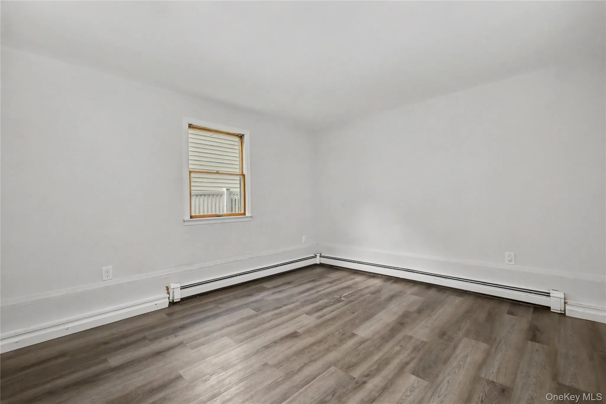 33 a/k/a 29 Stillwell Avenue, Yonkers, NY, 3 Bedrooms Bedrooms, 8 Rooms Rooms,2 BathroomsBathrooms,Residential,For Rent,Stillwell,0,1043951 33 a/k/a 29 Stillwell Avenue, Yonkers, NY, 3 Bedrooms Bedrooms, 8 Rooms Rooms,2 BathroomsBathrooms,Residential,For Rent,Stillwell,0,1043951