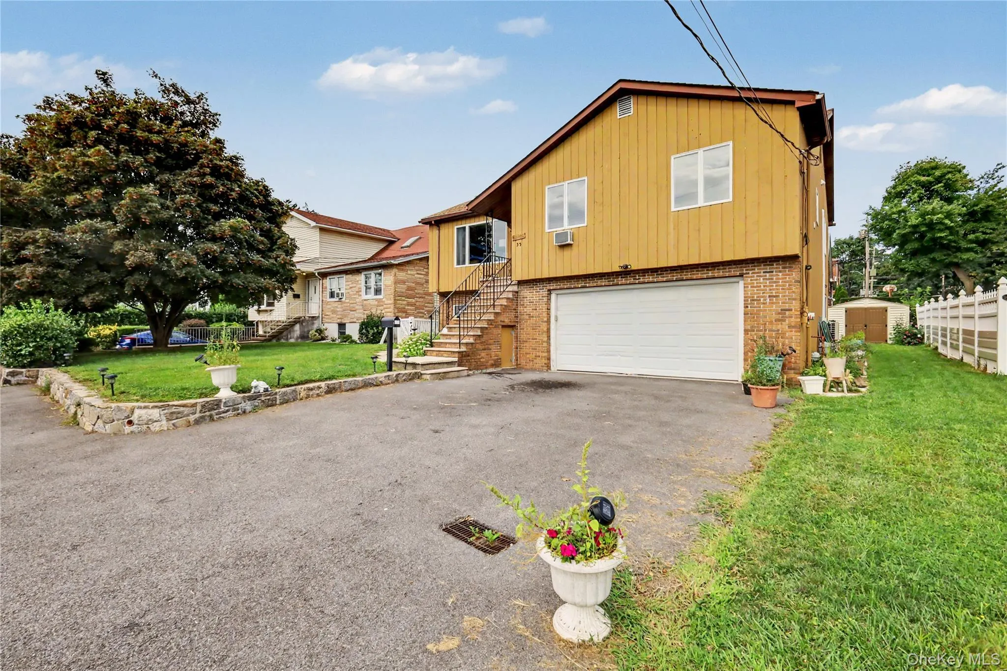 33 a/k/a 29 Stillwell Avenue, Yonkers, NY, 3 Bedrooms Bedrooms, 8 Rooms Rooms,2 BathroomsBathrooms,Residential,For Rent,Stillwell,0,1043951 33 a/k/a 29 Stillwell Avenue, Yonkers, NY, 3 Bedrooms Bedrooms, 8 Rooms Rooms,2 BathroomsBathrooms,Residential,For Rent,Stillwell,0,1043951