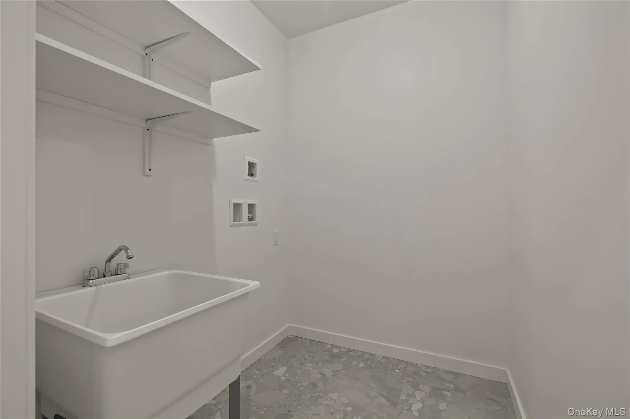 41 Saddle River Road, Ramapo, NY, 3 Bedrooms Bedrooms, 5 Rooms Rooms,2 BathroomsBathrooms,Residential,For Rent,Saddle River,0,1043957 41 Saddle River Road, Ramapo, NY, 3 Bedrooms Bedrooms, 5 Rooms Rooms,2 BathroomsBathrooms,Residential,For Rent,Saddle River,0,1043957