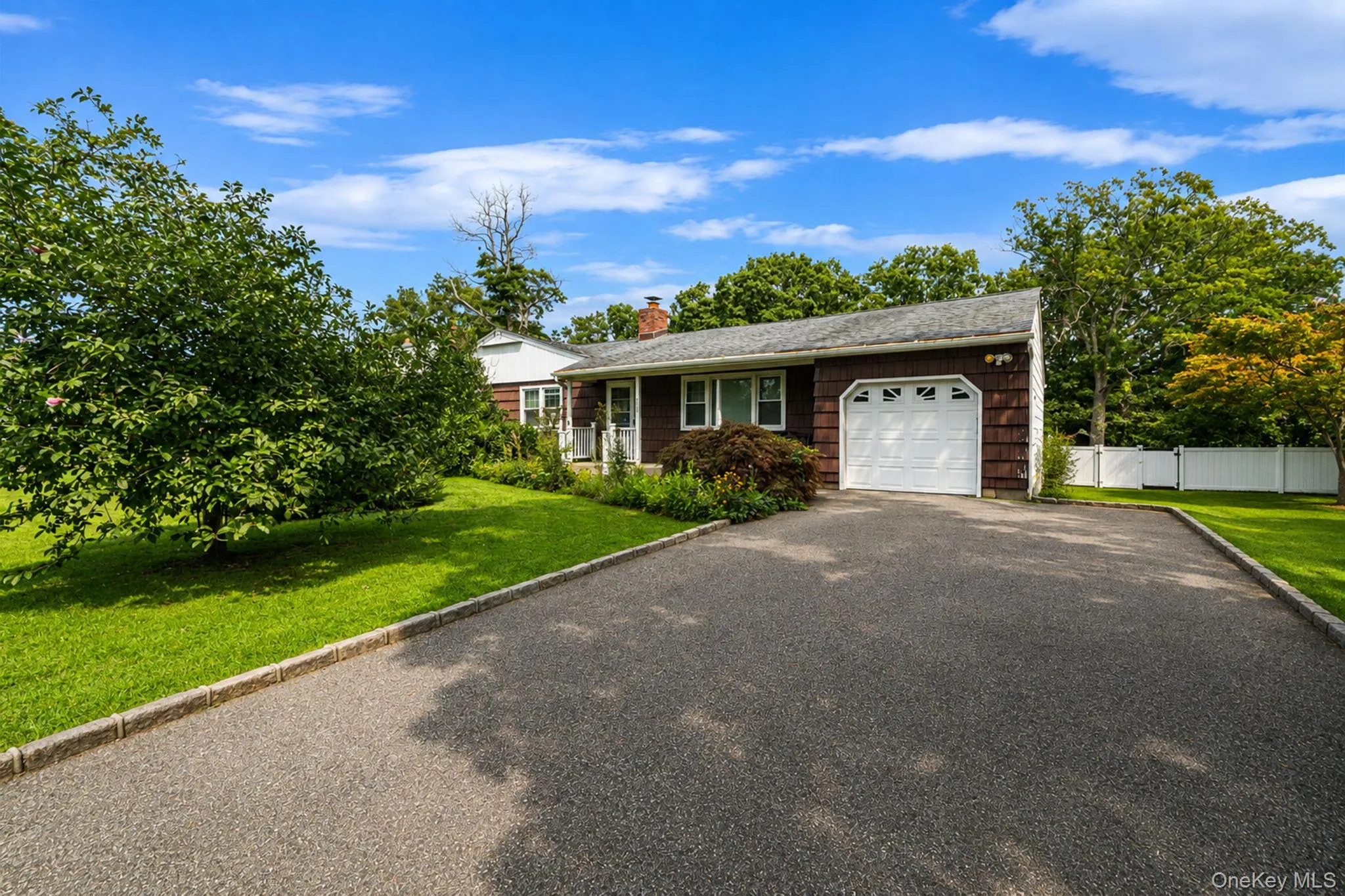2345 Louis Kossuth Avenue, Brookhaven, NY, 4 Bedrooms Bedrooms, 8 Rooms Rooms,2 BathroomsBathrooms,Residential,For Rent,Louis Kossuth,0,1043958 2345 Louis Kossuth Avenue, Brookhaven, NY, 4 Bedrooms Bedrooms, 8 Rooms Rooms,2 BathroomsBathrooms,Residential,For Rent,Louis Kossuth,0,1043958