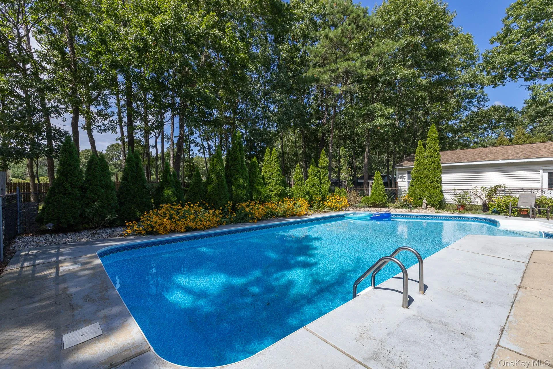 24 Evergreen Drive, Brookhaven, NY, 4 Bedrooms Bedrooms, 8 Rooms Rooms,3 BathroomsBathrooms,Residential,For Rent,Evergreen,0,1043961 24 Evergreen Drive, Brookhaven, NY, 4 Bedrooms Bedrooms, 8 Rooms Rooms,3 BathroomsBathrooms,Residential,For Rent,Evergreen,0,1043961