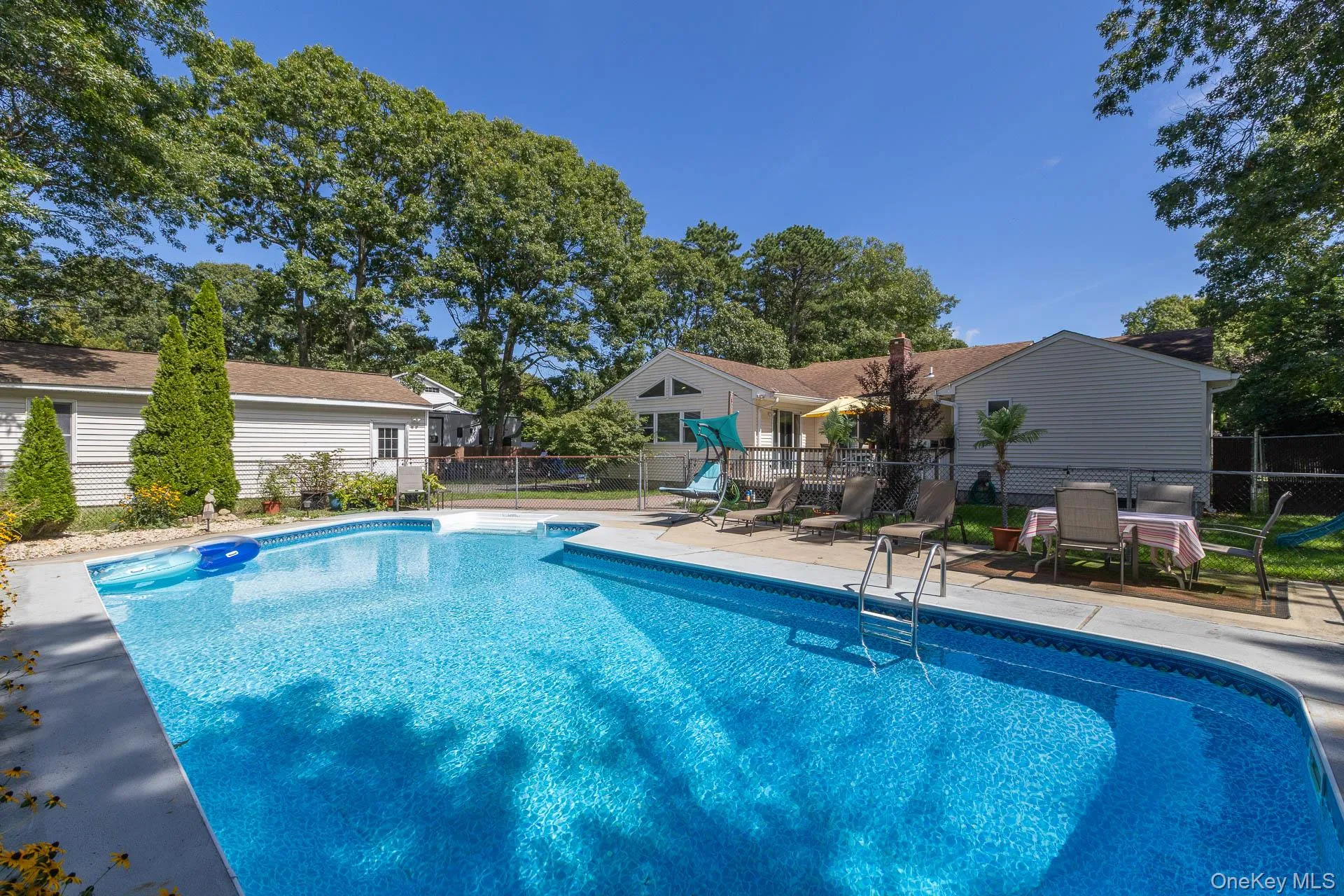 24 Evergreen Drive, Brookhaven, NY, 4 Bedrooms Bedrooms, 8 Rooms Rooms,3 BathroomsBathrooms,Residential,For Rent,Evergreen,0,1043961 24 Evergreen Drive, Brookhaven, NY, 4 Bedrooms Bedrooms, 8 Rooms Rooms,3 BathroomsBathrooms,Residential,For Rent,Evergreen,0,1043961
