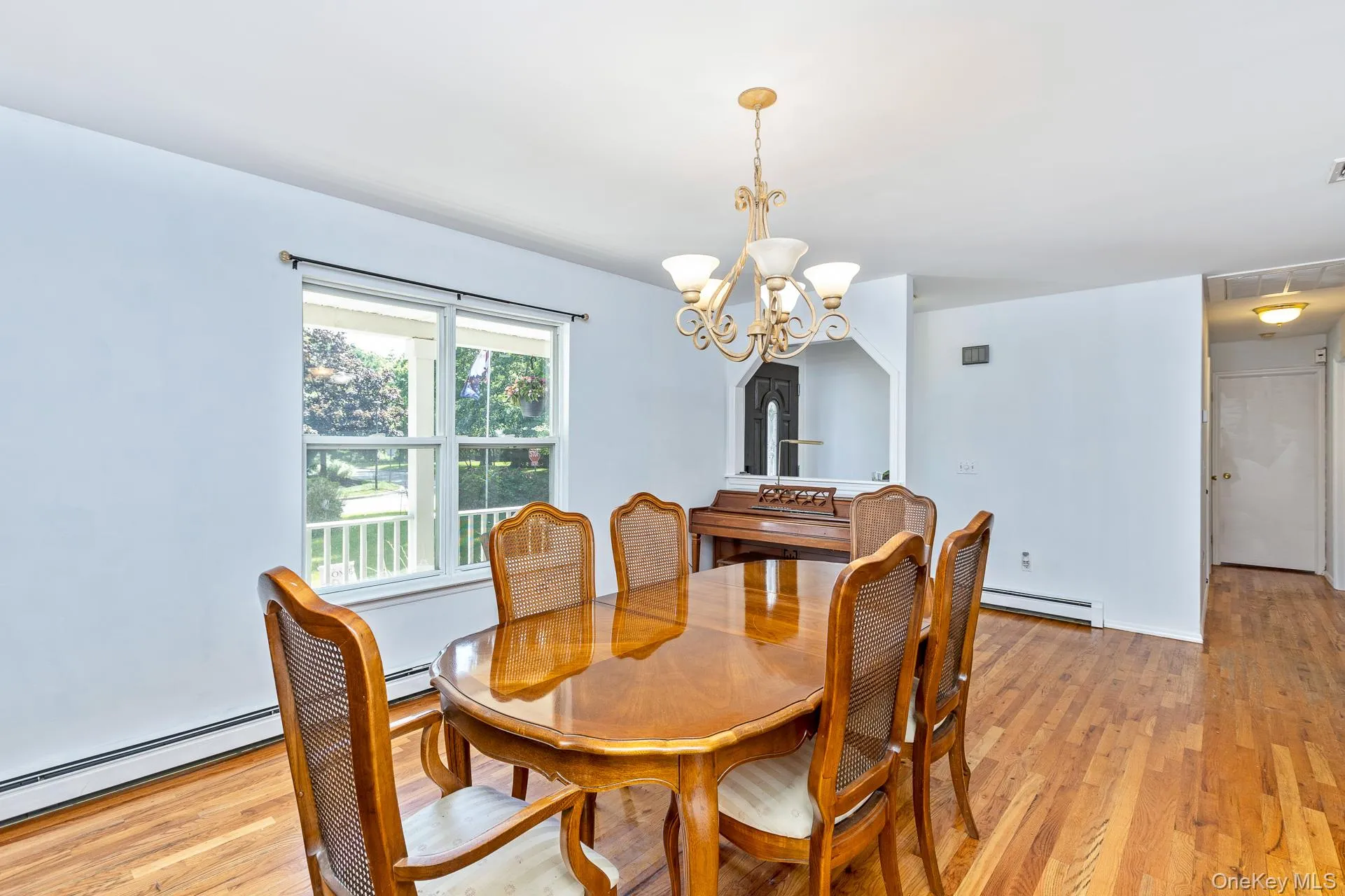24 Evergreen Drive, Brookhaven, NY, 4 Bedrooms Bedrooms, 8 Rooms Rooms,3 BathroomsBathrooms,Residential,For Rent,Evergreen,0,1043961 24 Evergreen Drive, Brookhaven, NY, 4 Bedrooms Bedrooms, 8 Rooms Rooms,3 BathroomsBathrooms,Residential,For Rent,Evergreen,0,1043961