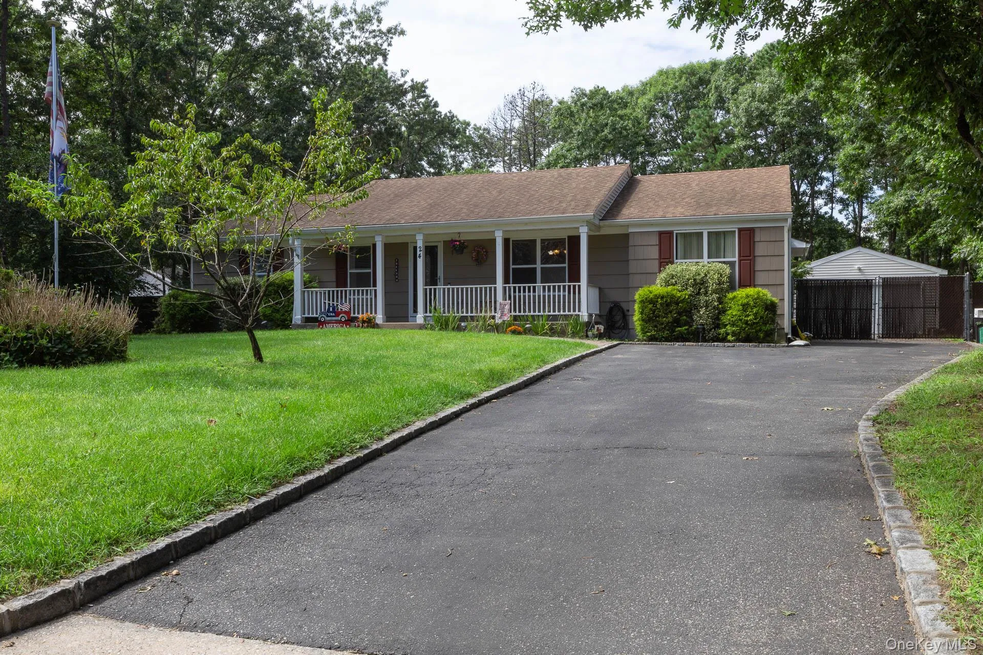 24 Evergreen Drive, Brookhaven, NY, 4 Bedrooms Bedrooms, 8 Rooms Rooms,3 BathroomsBathrooms,Residential,For Rent,Evergreen,0,1043961 24 Evergreen Drive, Brookhaven, NY, 4 Bedrooms Bedrooms, 8 Rooms Rooms,3 BathroomsBathrooms,Residential,For Rent,Evergreen,0,1043961
