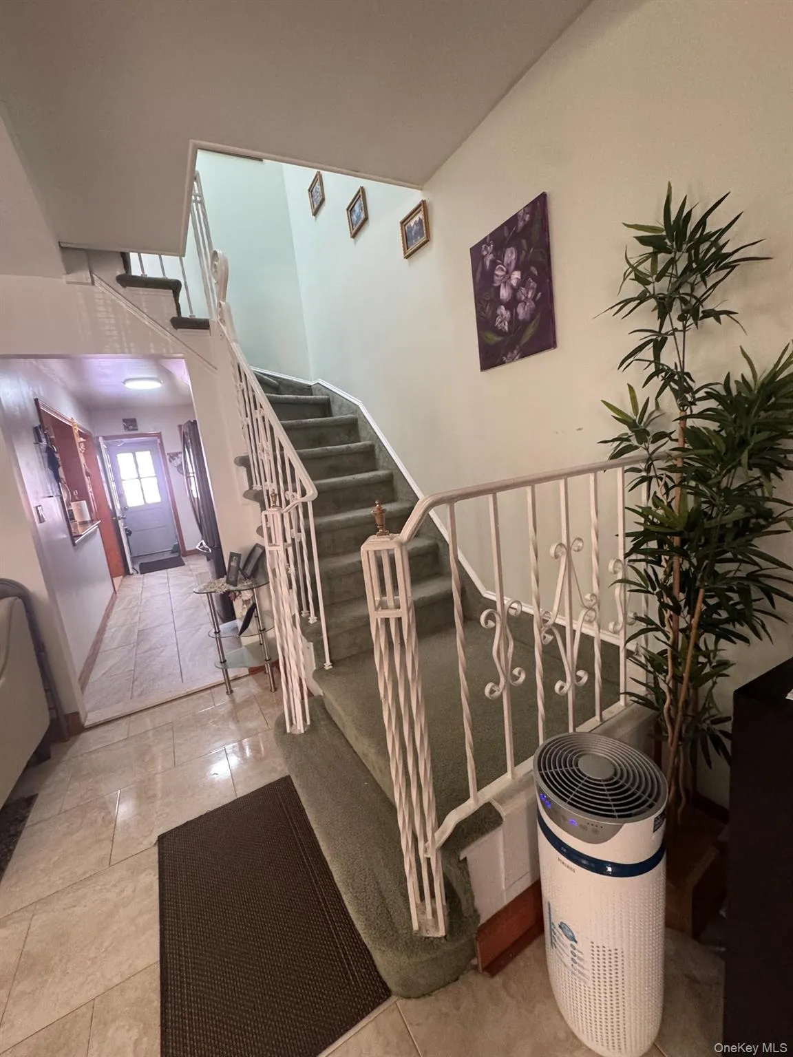 91-53 96th Street, New York, NY, 3 Bedrooms Bedrooms, 6 Rooms Rooms,2 BathroomsBathrooms,Residential,For Rent,96th,0,1043963 91-53 96th Street, New York, NY, 3 Bedrooms Bedrooms, 6 Rooms Rooms,2 BathroomsBathrooms,Residential,For Rent,96th,0,1043963