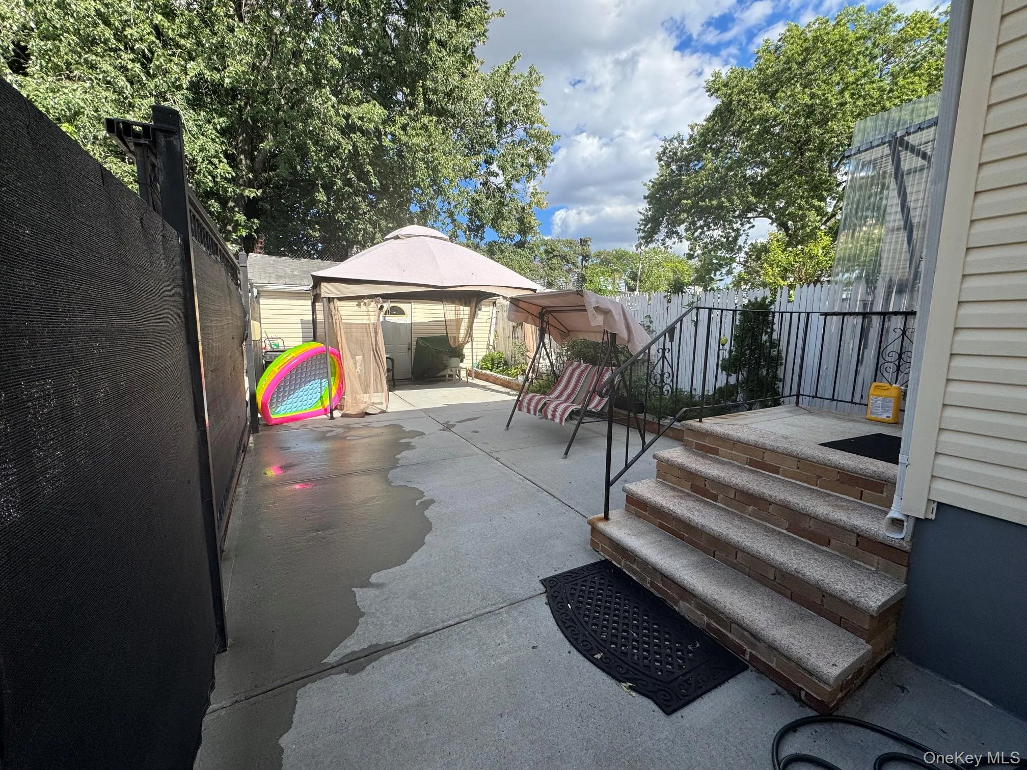 91-53 96th Street, New York, NY, 3 Bedrooms Bedrooms, 6 Rooms Rooms,2 BathroomsBathrooms,Residential,For Rent,96th,0,1043963 91-53 96th Street, New York, NY, 3 Bedrooms Bedrooms, 6 Rooms Rooms,2 BathroomsBathrooms,Residential,For Rent,96th,0,1043963