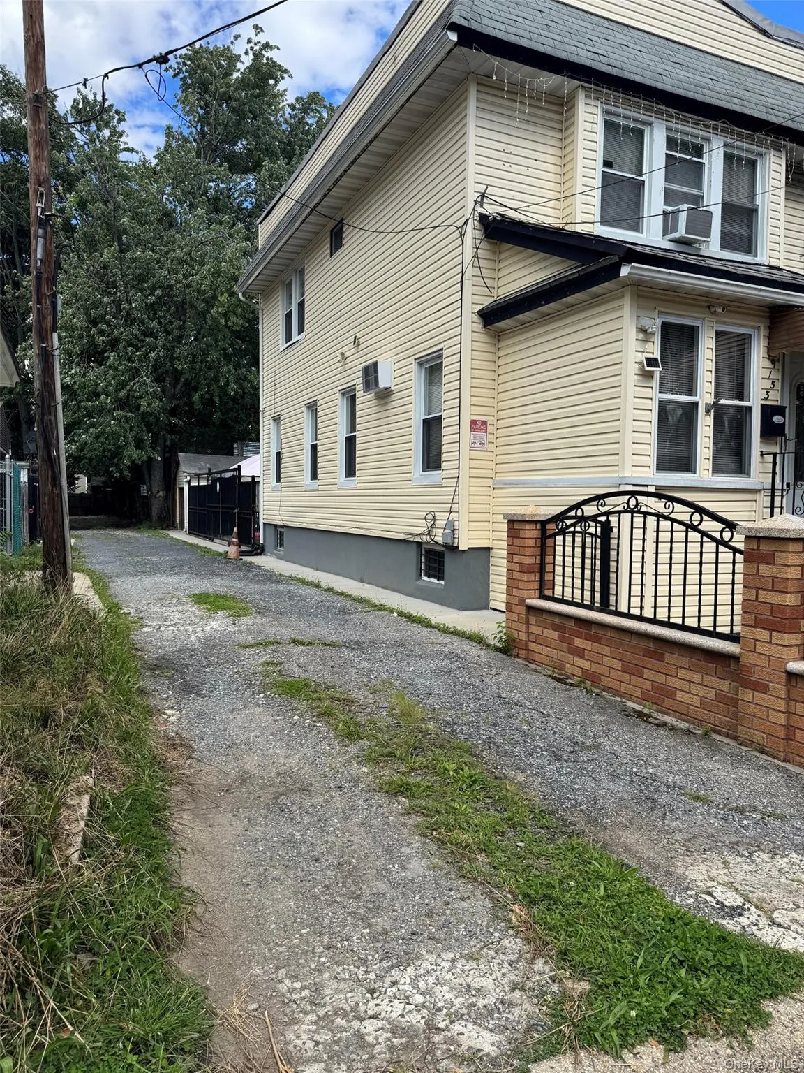 91-53 96th Street, New York, NY, 3 Bedrooms Bedrooms, 6 Rooms Rooms,2 BathroomsBathrooms,Residential,For Rent,96th,0,1043963 91-53 96th Street, New York, NY, 3 Bedrooms Bedrooms, 6 Rooms Rooms,2 BathroomsBathrooms,Residential,For Rent,96th,0,1043963