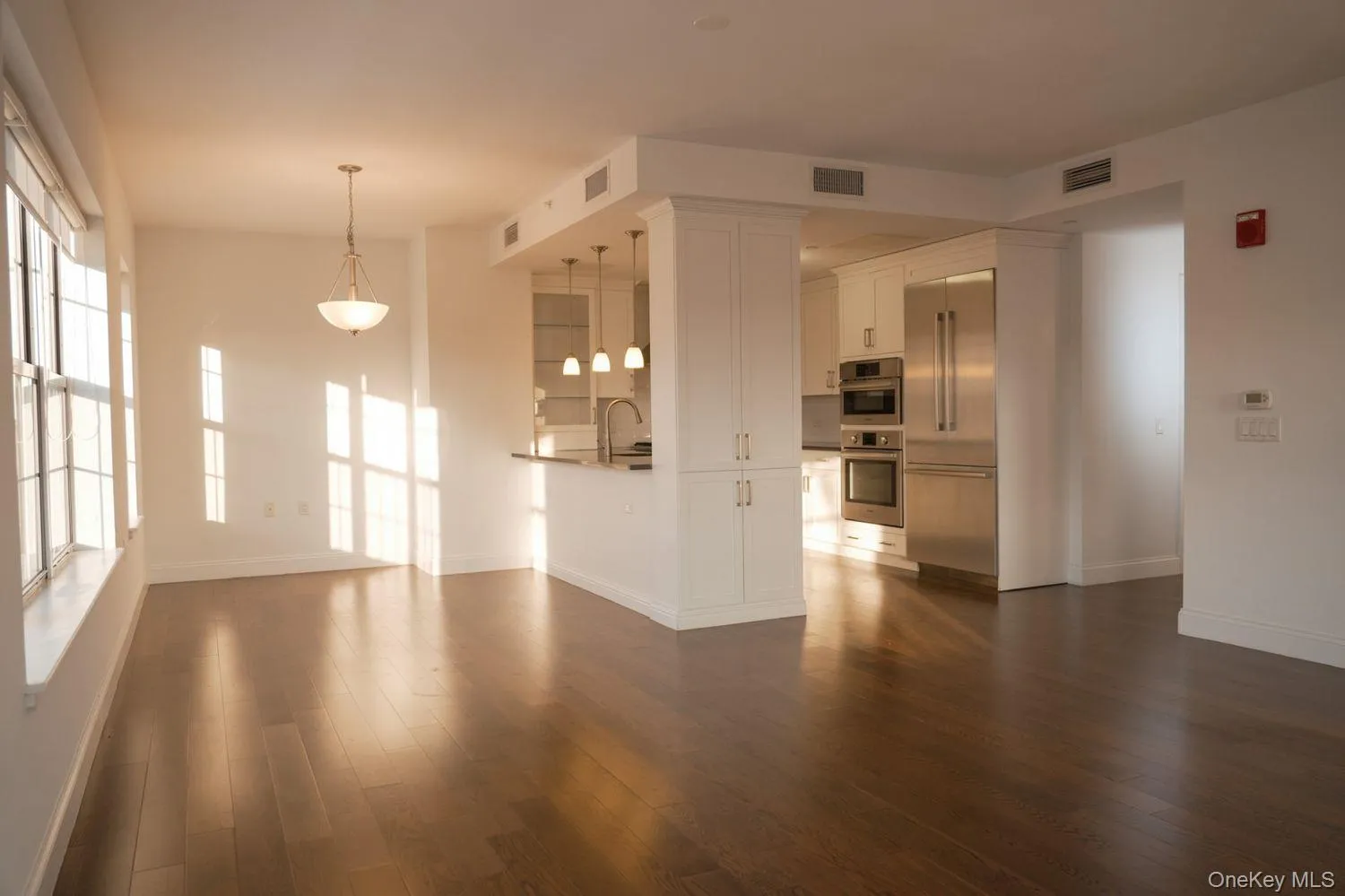10 Byron Place, Mamaroneck, NY, 2 Bedrooms Bedrooms, 5 Rooms Rooms,2 BathroomsBathrooms,Residential Lease,For Rent,Byron,0,1043965 10 Byron Place, Mamaroneck, NY, 2 Bedrooms Bedrooms, 5 Rooms Rooms,2 BathroomsBathrooms,Residential Lease,For Rent,Byron,0,1043965