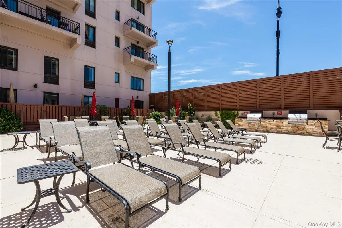 100 Broadway, Long Beach, NY, 1 Bedroom Bedrooms, 3 Rooms Rooms,1 BathroomBathrooms,Residential Lease,For Rent,Broadway,0,1043967 100 Broadway, Long Beach, NY, 1 Bedroom Bedrooms, 3 Rooms Rooms,1 BathroomBathrooms,Residential Lease,For Rent,Broadway,0,1043967