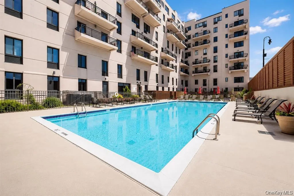 100 Broadway, Long Beach, NY, 1 Bedroom Bedrooms, 3 Rooms Rooms,1 BathroomBathrooms,Residential Lease,For Rent,Broadway,0,1043967 100 Broadway, Long Beach, NY, 1 Bedroom Bedrooms, 3 Rooms Rooms,1 BathroomBathrooms,Residential Lease,For Rent,Broadway,0,1043967