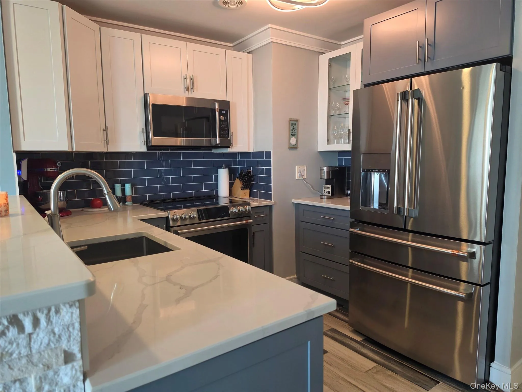 100 Broadway, Long Beach, NY, 1 Bedroom Bedrooms, 3 Rooms Rooms,1 BathroomBathrooms,Residential Lease,For Rent,Broadway,0,1043967 100 Broadway, Long Beach, NY, 1 Bedroom Bedrooms, 3 Rooms Rooms,1 BathroomBathrooms,Residential Lease,For Rent,Broadway,0,1043967