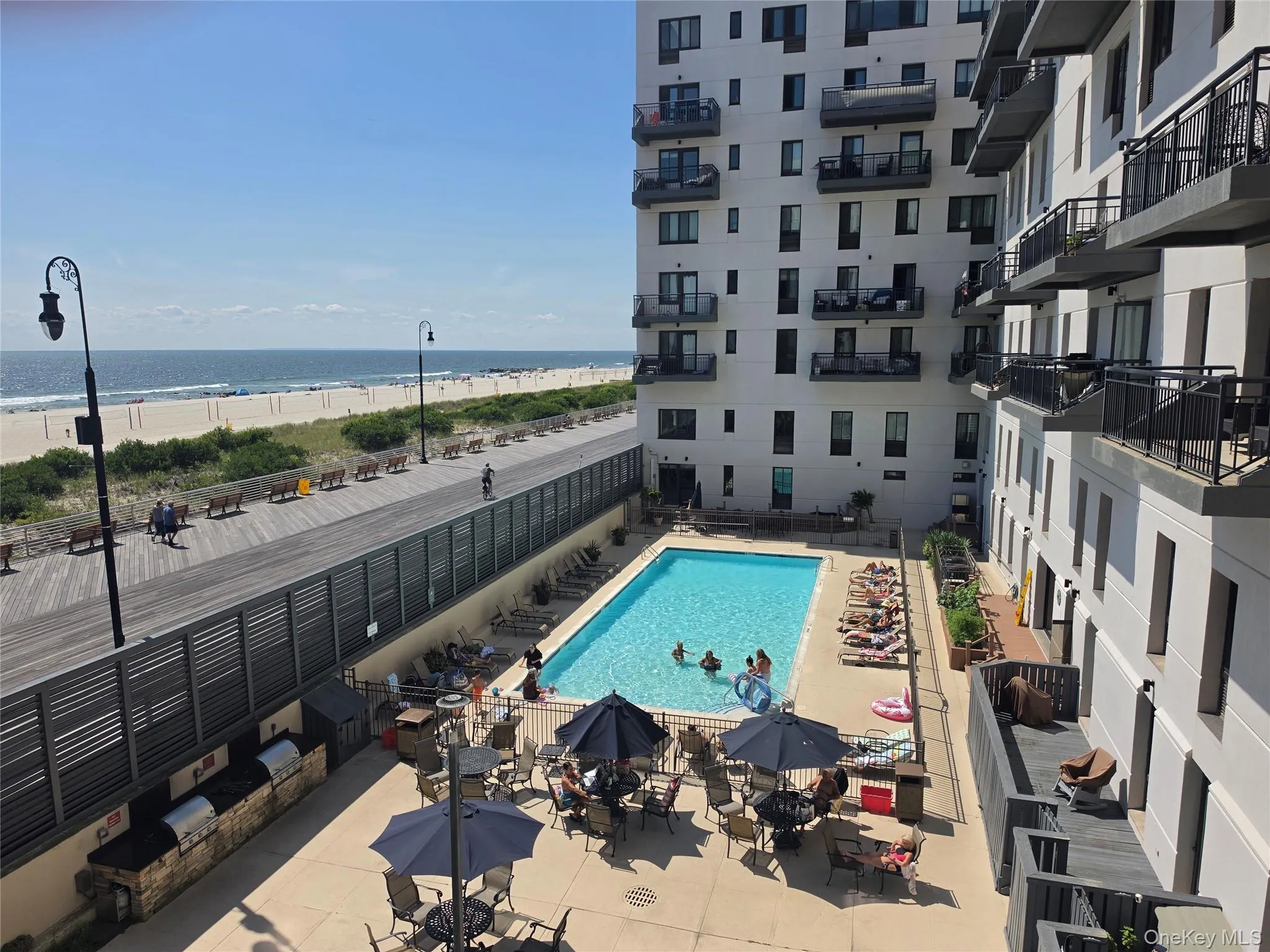 100 Broadway, Long Beach, NY, 1 Bedroom Bedrooms, 3 Rooms Rooms,1 BathroomBathrooms,Residential Lease,For Rent,Broadway,0,1043967 100 Broadway, Long Beach, NY, 1 Bedroom Bedrooms, 3 Rooms Rooms,1 BathroomBathrooms,Residential Lease,For Rent,Broadway,0,1043967