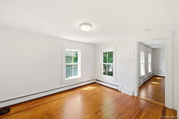 36 Railroad Ave., Brookhaven, NY, 4 Bedrooms Bedrooms, 8 Rooms Rooms,2 BathroomsBathrooms,Residential,For Rent,Railroad Ave.,0,1043968 36 Railroad Ave., Brookhaven, NY, 4 Bedrooms Bedrooms, 8 Rooms Rooms,2 BathroomsBathrooms,Residential,For Rent,Railroad Ave.,0,1043968