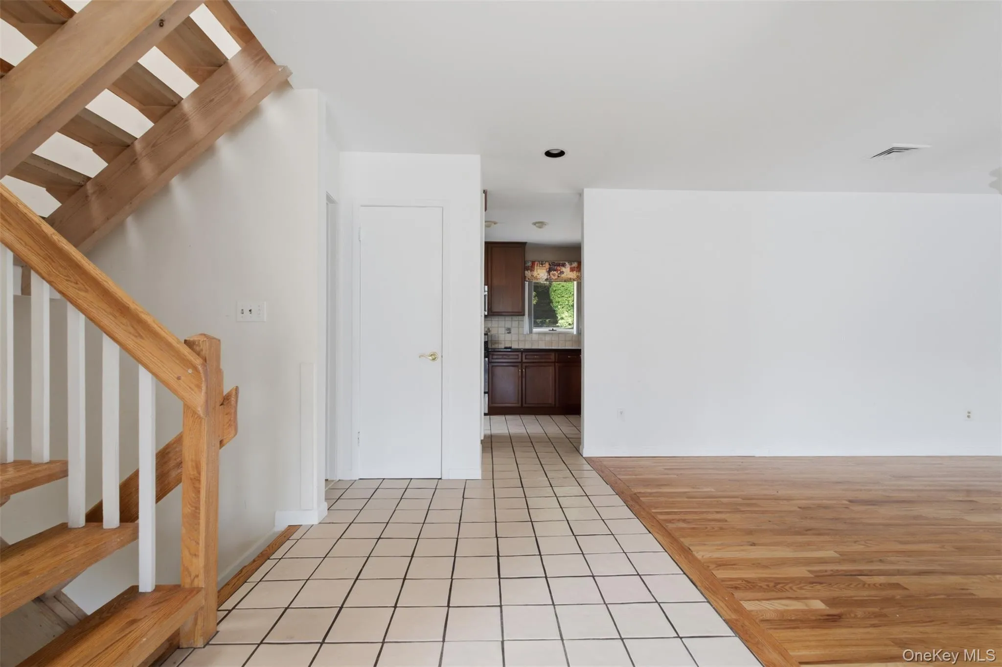 14 Dakota Court, Ramapo, NY, 3 Bedrooms Bedrooms, 7 Rooms Rooms,2 BathroomsBathrooms,Residential,For Rent,Dakota,0,1043969 14 Dakota Court, Ramapo, NY, 3 Bedrooms Bedrooms, 7 Rooms Rooms,2 BathroomsBathrooms,Residential,For Rent,Dakota,0,1043969
