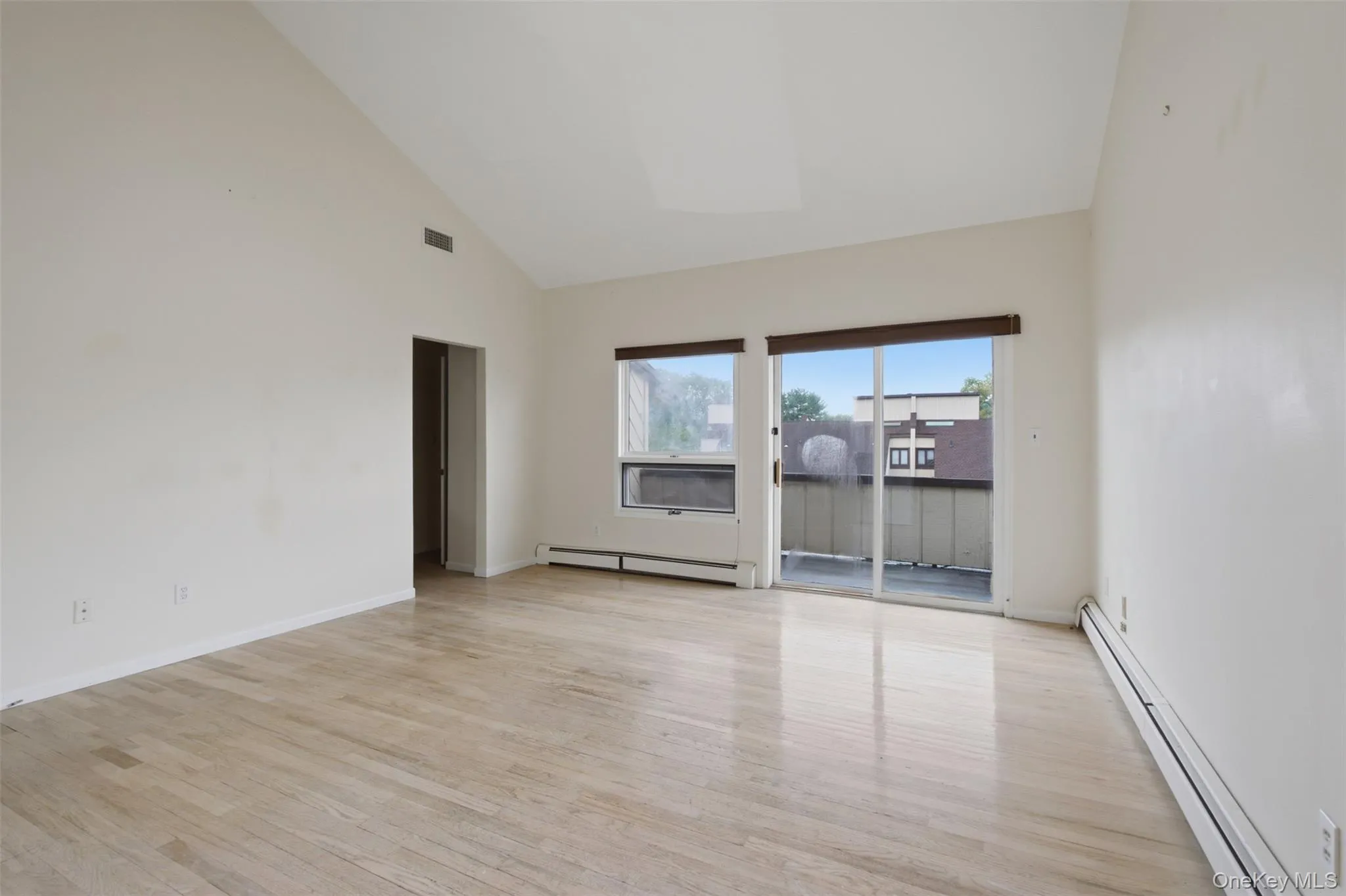 14 Dakota Court, Ramapo, NY, 3 Bedrooms Bedrooms, 7 Rooms Rooms,2 BathroomsBathrooms,Residential,For Rent,Dakota,0,1043969 14 Dakota Court, Ramapo, NY, 3 Bedrooms Bedrooms, 7 Rooms Rooms,2 BathroomsBathrooms,Residential,For Rent,Dakota,0,1043969