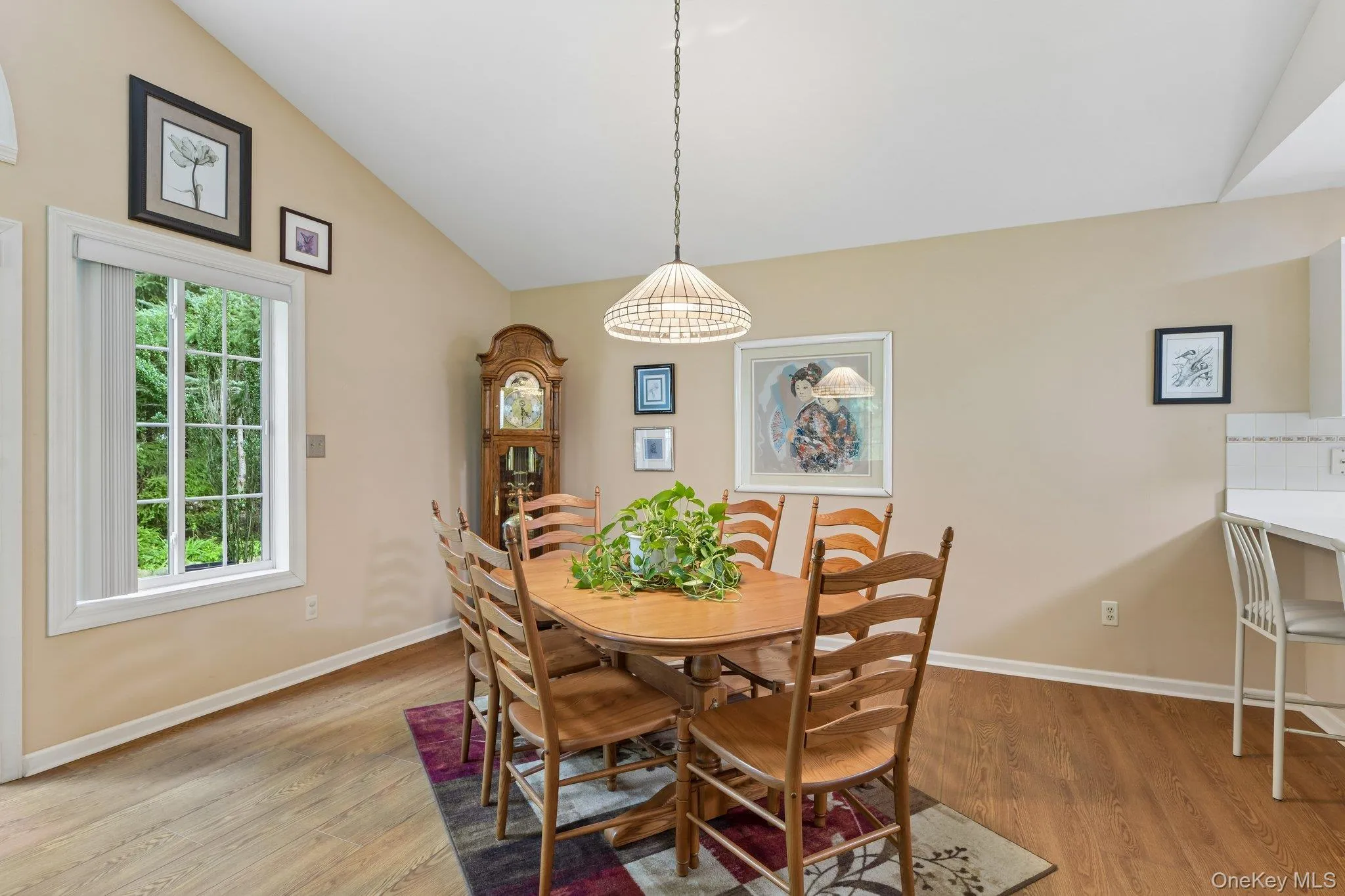 127 Farm House Court, Brookhaven, NY, 2 Bedrooms Bedrooms, 5 Rooms Rooms,2 BathroomsBathrooms,Residential,For Rent,Farm House,0,1043970 127 Farm House Court, Brookhaven, NY, 2 Bedrooms Bedrooms, 5 Rooms Rooms,2 BathroomsBathrooms,Residential,For Rent,Farm House,0,1043970