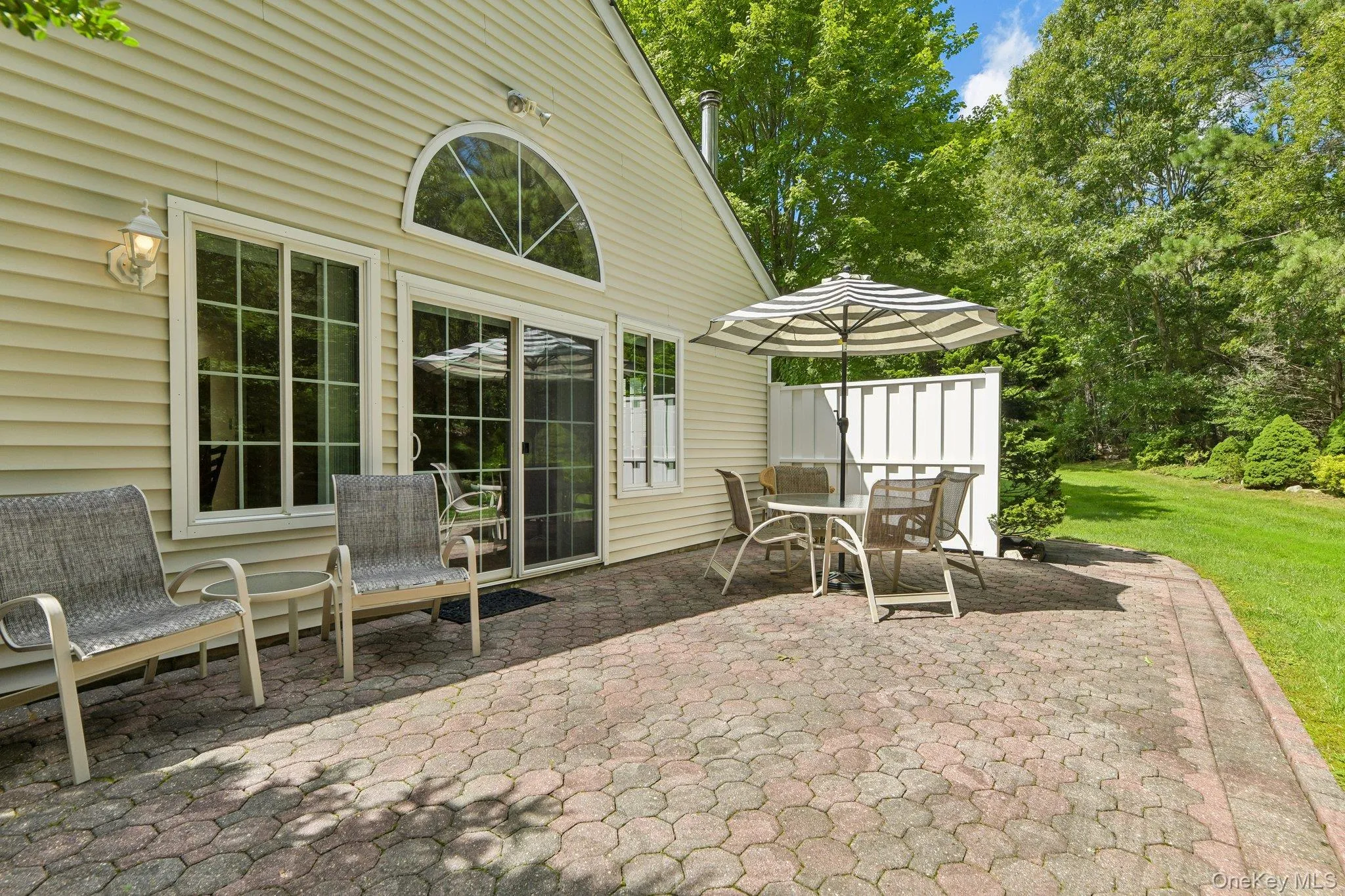 127 Farm House Court, Brookhaven, NY, 2 Bedrooms Bedrooms, 5 Rooms Rooms,2 BathroomsBathrooms,Residential,For Rent,Farm House,0,1043970 127 Farm House Court, Brookhaven, NY, 2 Bedrooms Bedrooms, 5 Rooms Rooms,2 BathroomsBathrooms,Residential,For Rent,Farm House,0,1043970