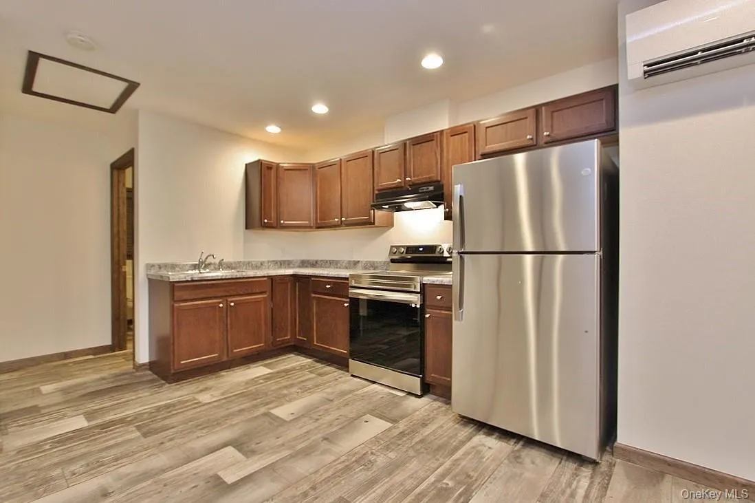 81 Connelly Road, Esopus, NY, 1 Bedroom Bedrooms, 2 Room Rooms,1 BathroomBathrooms,Residential Lease,For Rent,Connelly,0,1043980 81 Connelly Road, Esopus, NY, 1 Bedroom Bedrooms, 2 Room Rooms,1 BathroomBathrooms,Residential Lease,For Rent,Connelly,0,1043980
