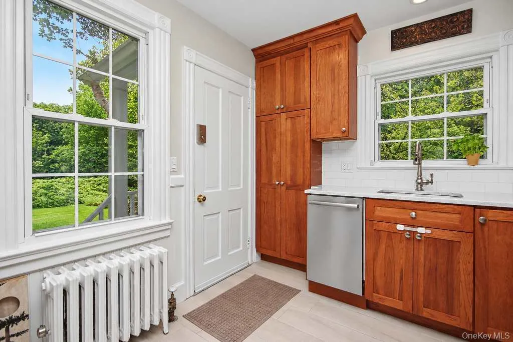 27 Mill River Road, New Castle, NY, 3 Bedrooms Bedrooms, 6 Rooms Rooms,1 BathroomBathrooms,Residential,For Rent,Mill River,0,1043982 27 Mill River Road, New Castle, NY, 3 Bedrooms Bedrooms, 6 Rooms Rooms,1 BathroomBathrooms,Residential,For Rent,Mill River,0,1043982