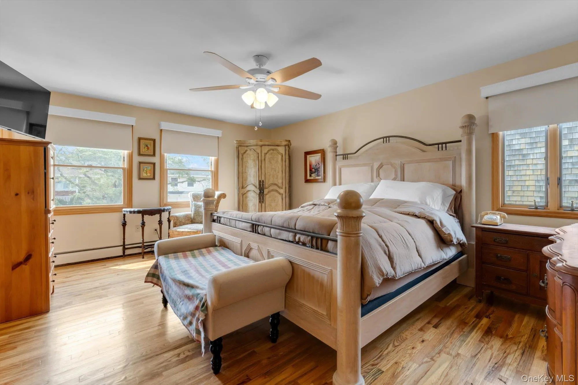 24 Donna Lane, Hempstead, NY, 4 Bedrooms Bedrooms, 6 Rooms Rooms,3 BathroomsBathrooms,Residential,For Rent,Donna,0,1043985 24 Donna Lane, Hempstead, NY, 4 Bedrooms Bedrooms, 6 Rooms Rooms,3 BathroomsBathrooms,Residential,For Rent,Donna,0,1043985