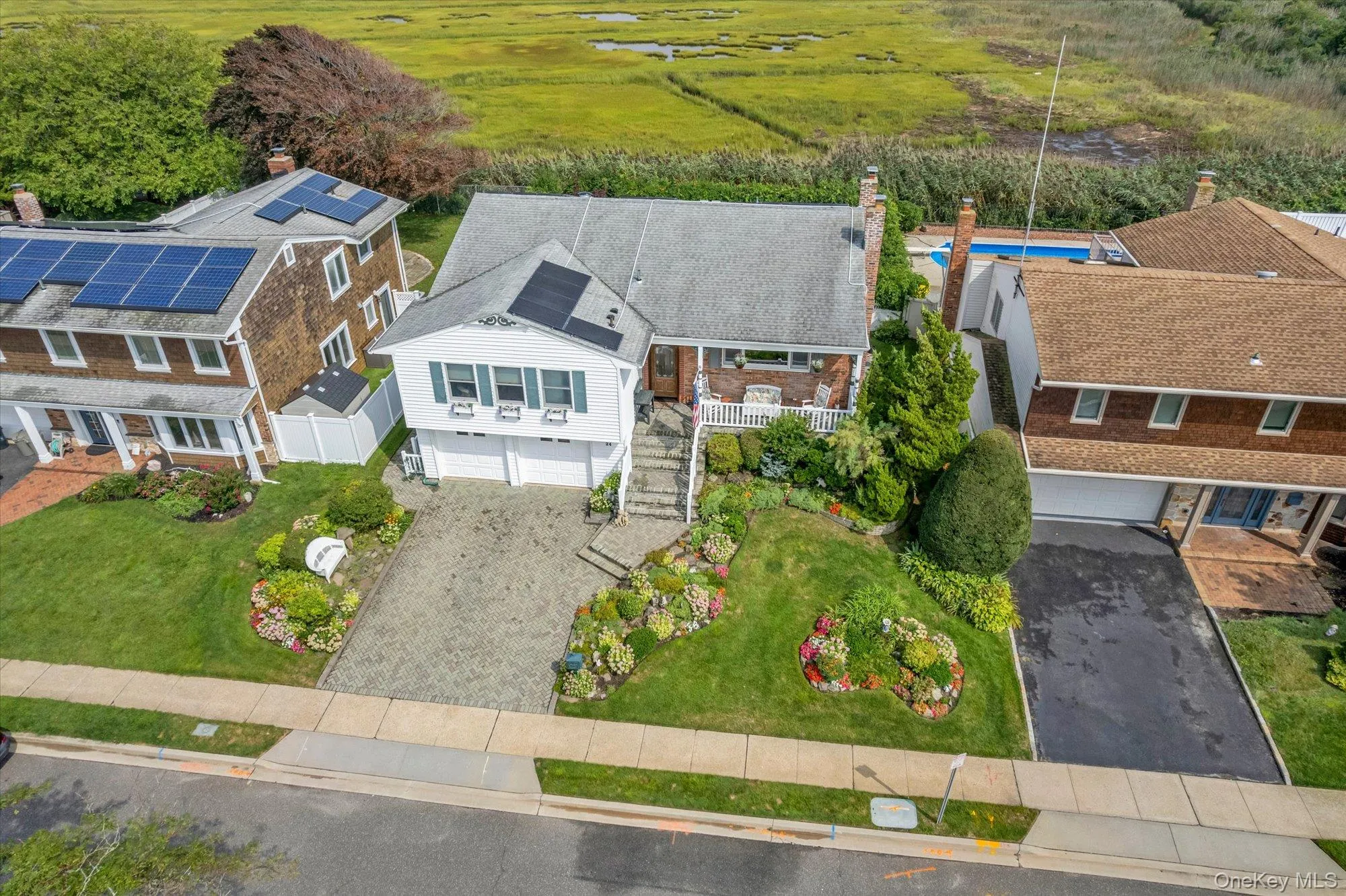 24 Donna Lane, Hempstead, NY, 4 Bedrooms Bedrooms, 6 Rooms Rooms,3 BathroomsBathrooms,Residential,For Rent,Donna,0,1043985 24 Donna Lane, Hempstead, NY, 4 Bedrooms Bedrooms, 6 Rooms Rooms,3 BathroomsBathrooms,Residential,For Rent,Donna,0,1043985