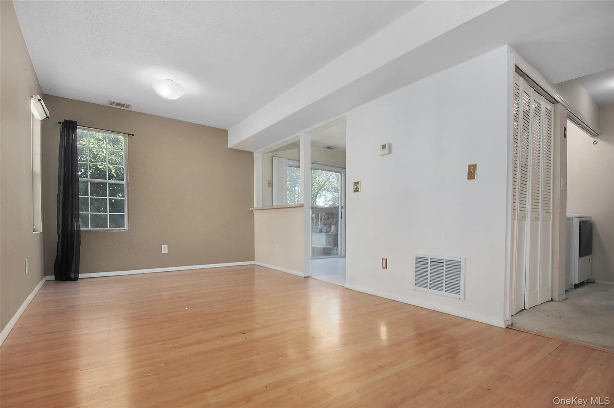 2921 Whispering Hills, Chester Town, NY, 3 Bedrooms Bedrooms, 6 Rooms Rooms,2 BathroomsBathrooms,Residential,For Rent,Whispering,0,1043986 2921 Whispering Hills, Chester Town, NY, 3 Bedrooms Bedrooms, 6 Rooms Rooms,2 BathroomsBathrooms,Residential,For Rent,Whispering,0,1043986